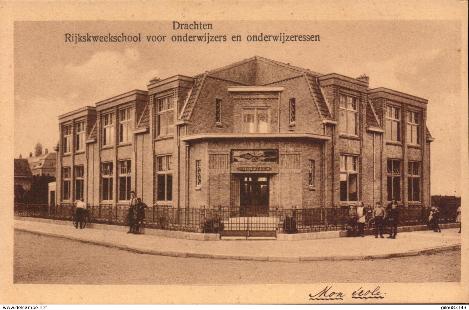 Pays-Bas, Drachten, Rijkskweekschool, Ecole     (bon Etat) - Drachten