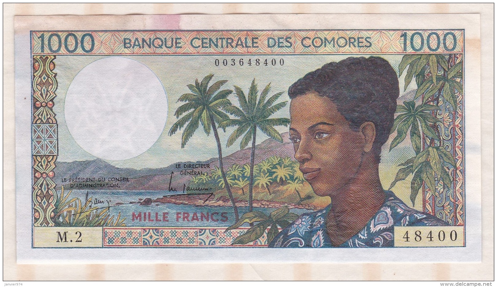 Banque Centrale Des COMORES 1000 Francs , Alphabet M.2 ,n° 48400 - Comoren