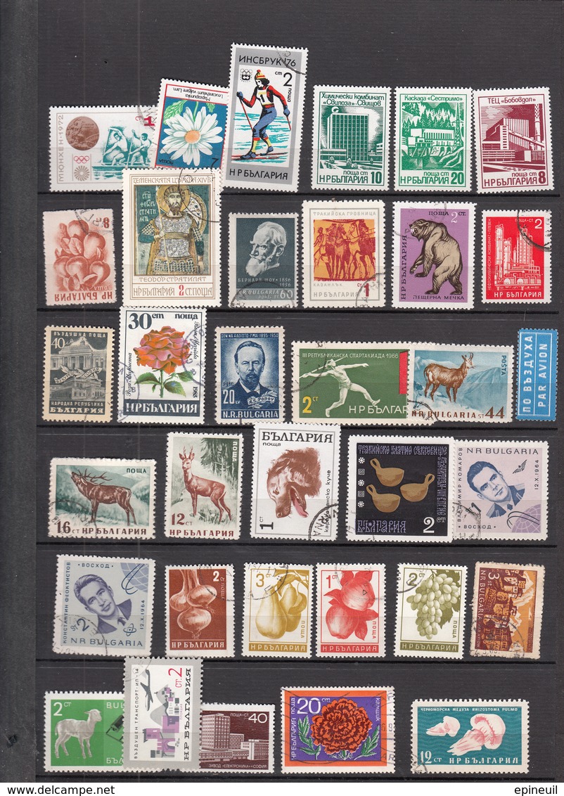 LOT BULGARIE ° DE 33  TIMBRES DIFFERENTS - Collections, Lots & Series