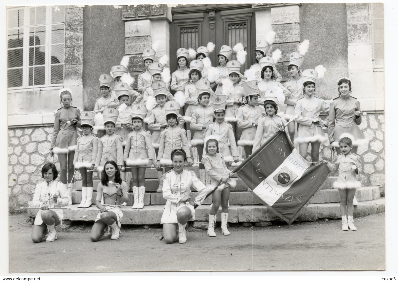 34 - Montbazin - Majorettes Photo - Autres & Non Classés