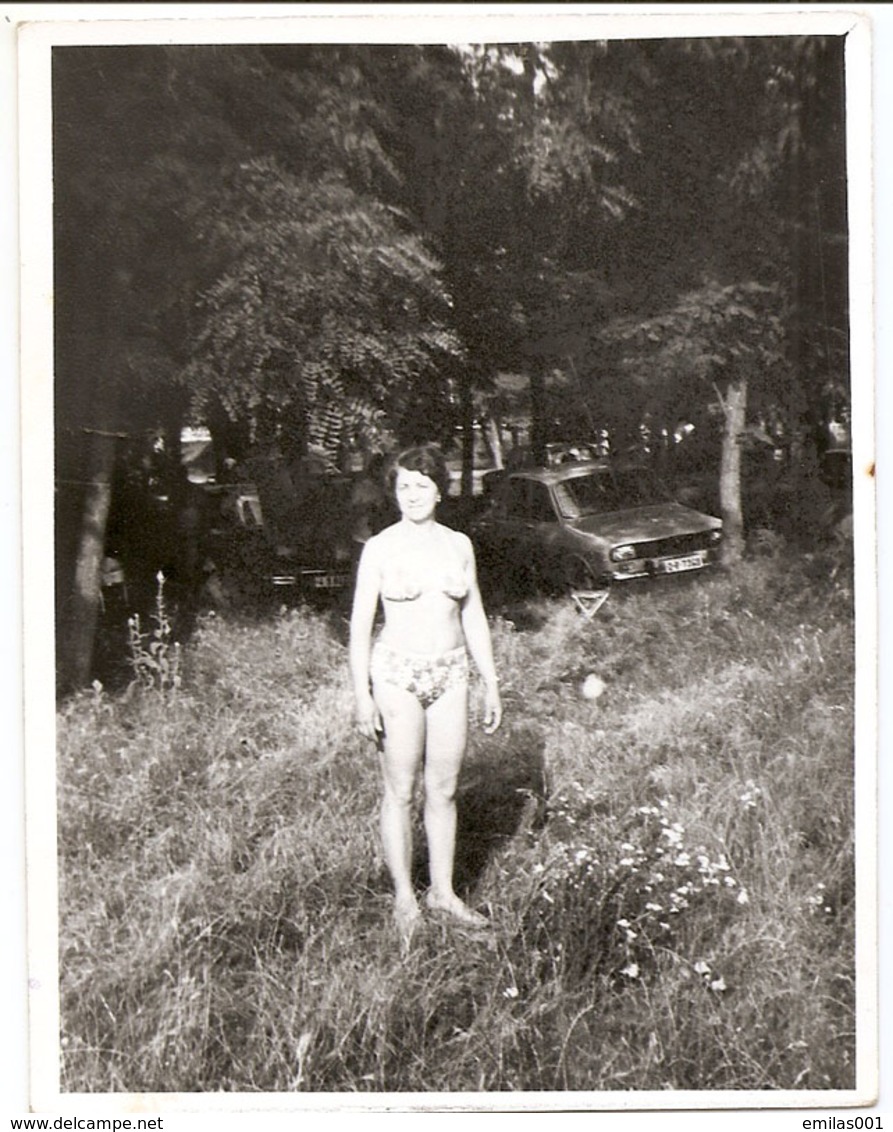 Photo Originale , Femme En Maillot De Bain , Dim 9.0 X 12.0 Cm - Personas Anónimos