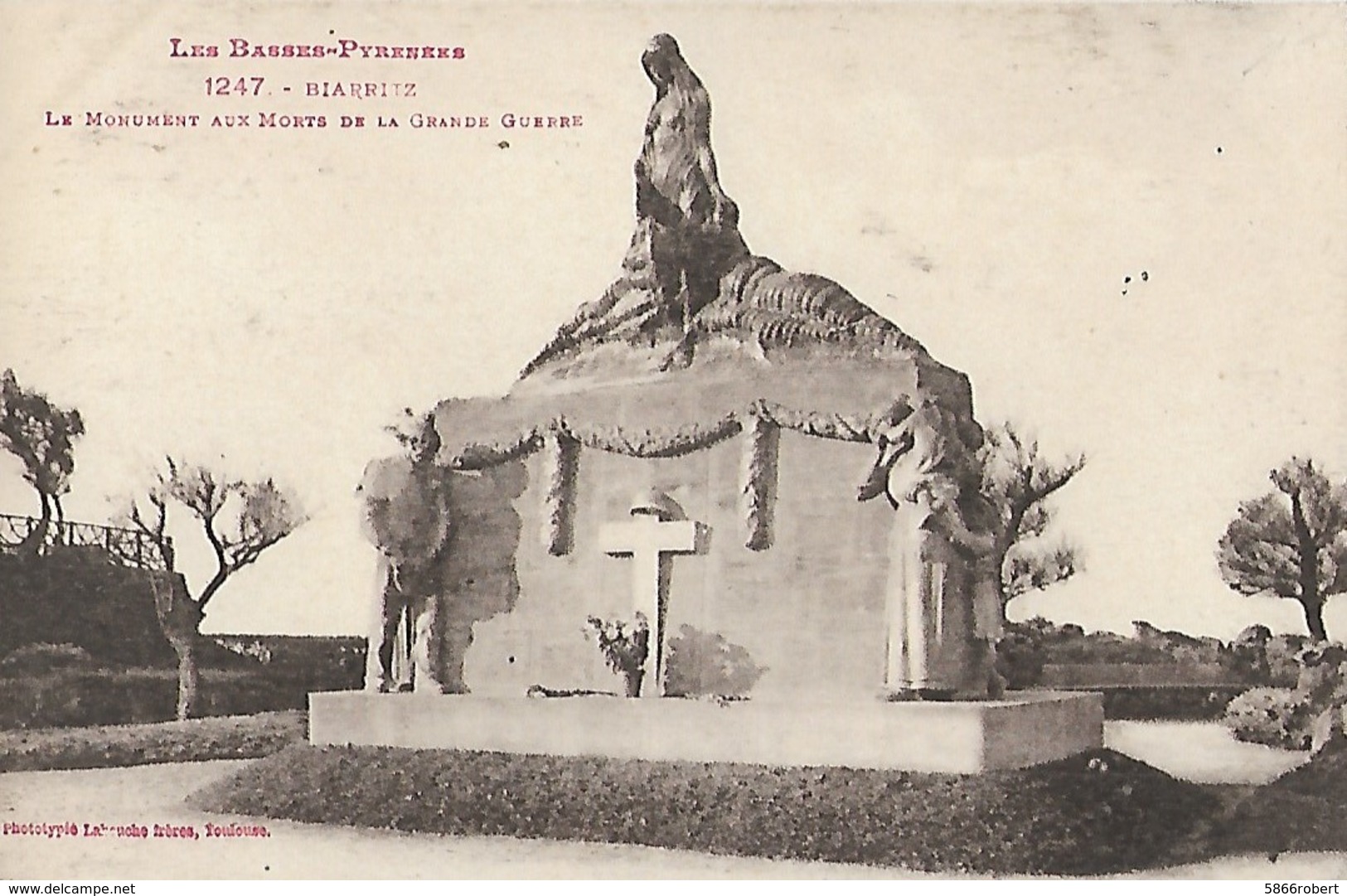 CARTE POSTALE ORIGINALE ANCIENNE : BIARRITZ LE MONUMENT AUX MORTS POUR LA PATRIE PYRENEES ATLANTIQUES (64) - War Memorials