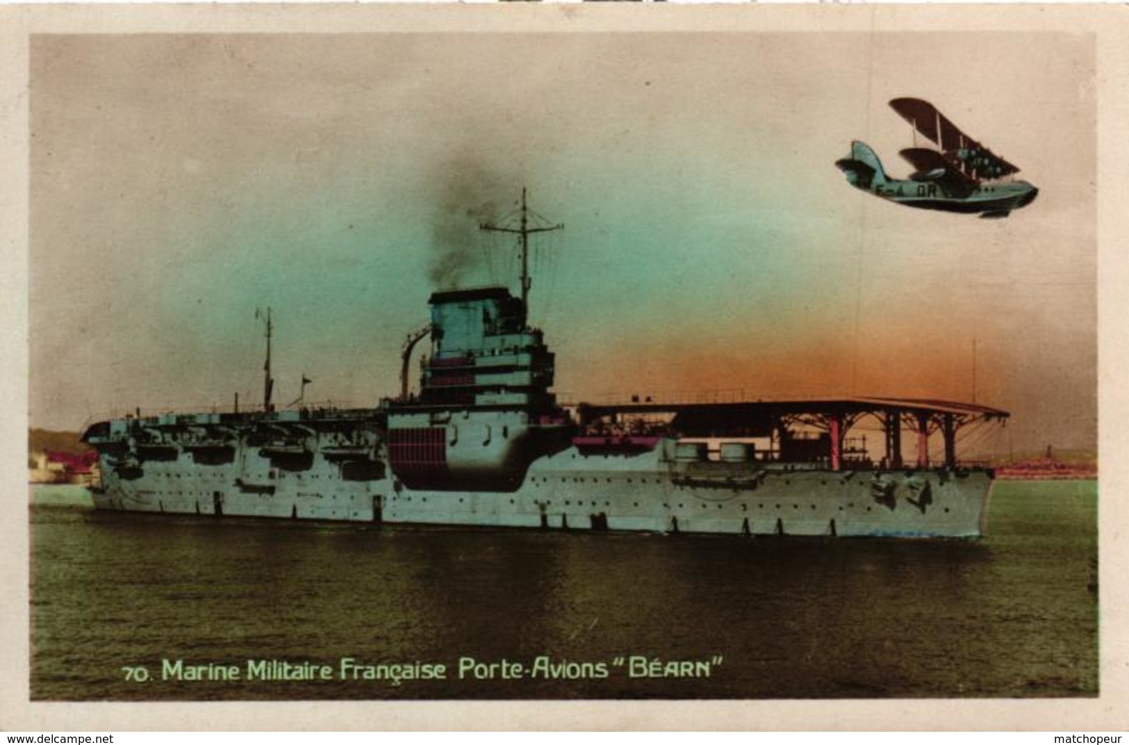 BATEAU - MARINE MILITAIRE FRANCAISE PORTE AVIONS BEARN - Warships