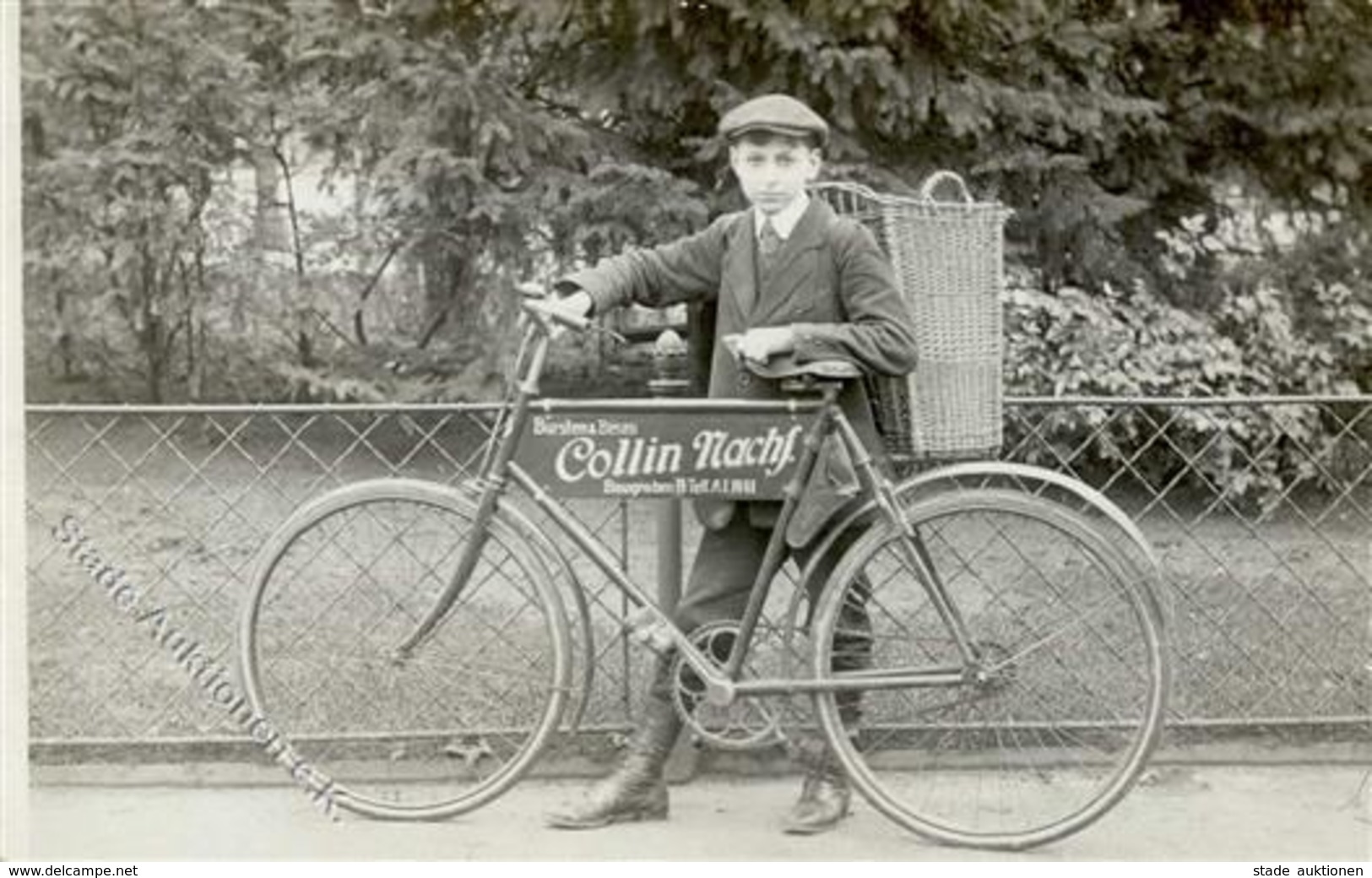 FAHRRAD - Foto-Ak Mit Reklame -Bürsten&Besen COLLIN Nachf., Baugraben- I - Werbepostkarten