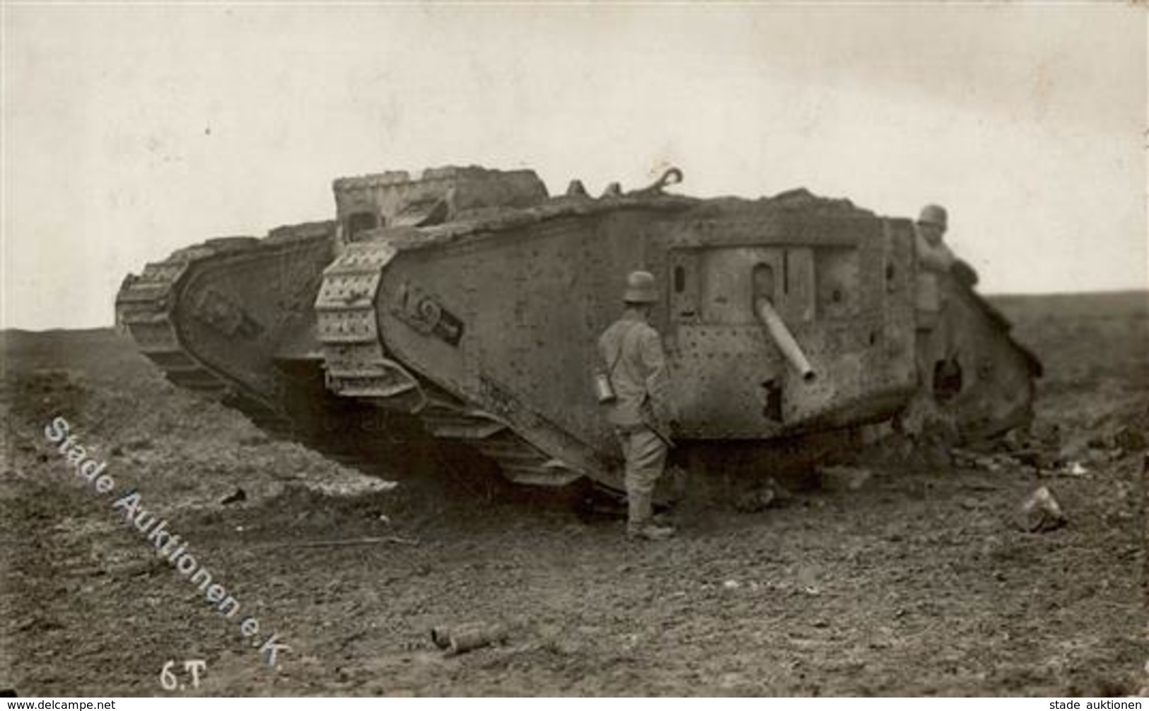 Panzer (WK I) Foto AK I-II (keine Ak-Einteilung) Réservoir - Oorlog 1914-18