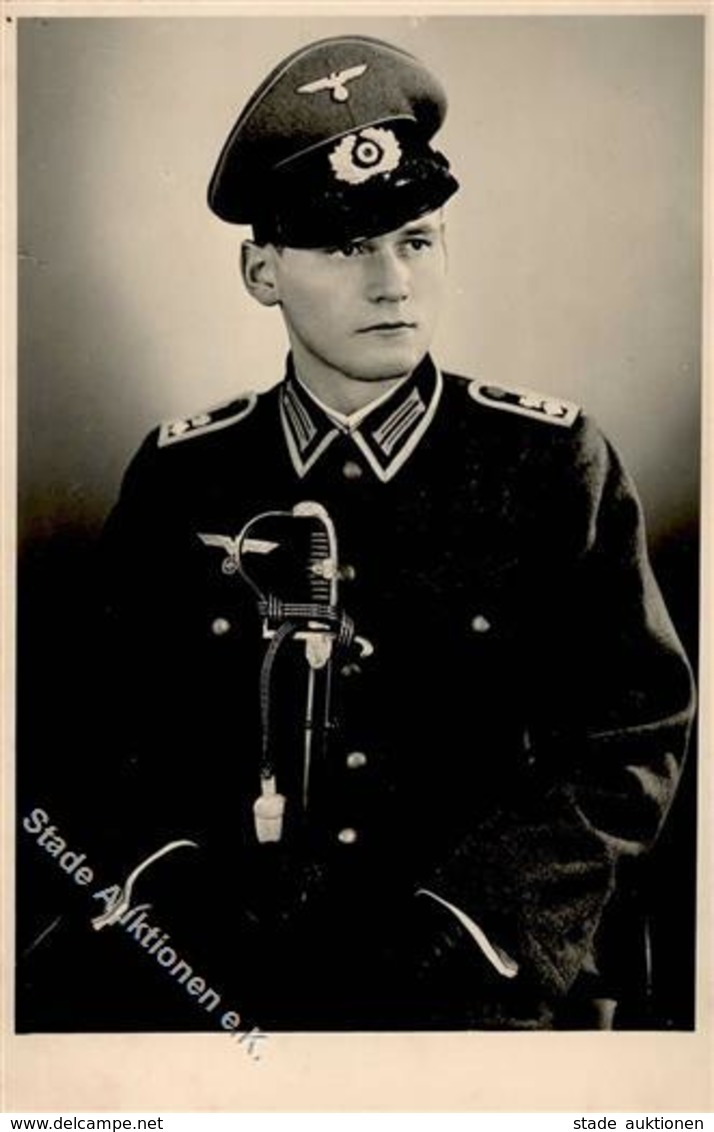 Uniform WK II Soldat Mit Blankwaffe Foto AK I-II - War 1939-45