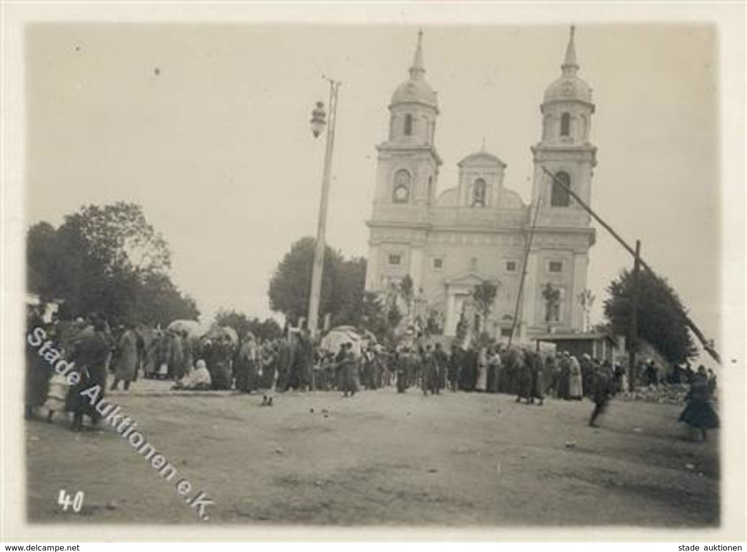 Judaika - Foto-Ak (rechts Beschnitten) - Transport-Sammelstelle Von JUDEN Bei Der Kirche Von ZELECHOW,Polen Judaisme - Jewish