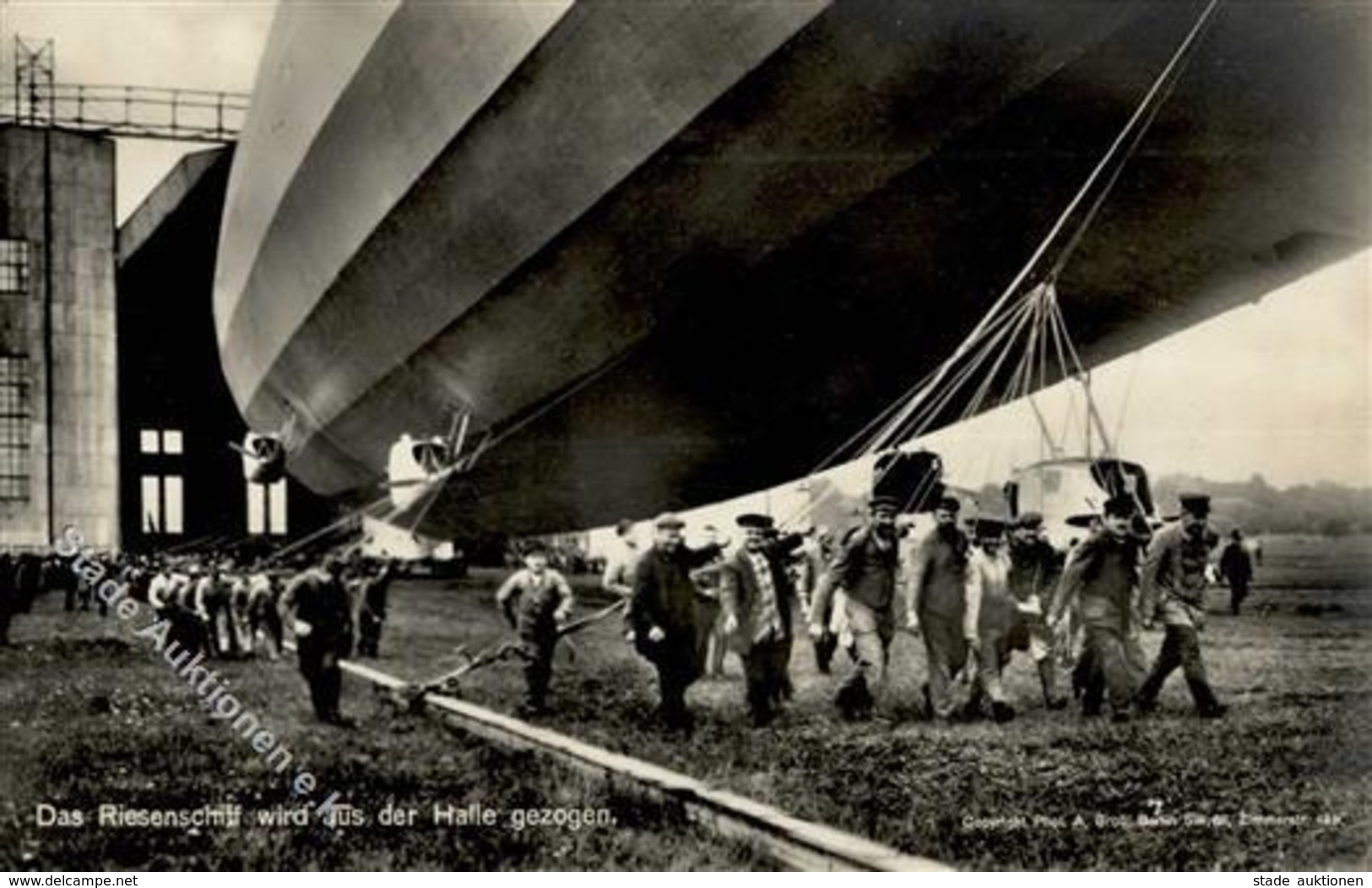 Zeppelin I-II Dirigeable - Airships