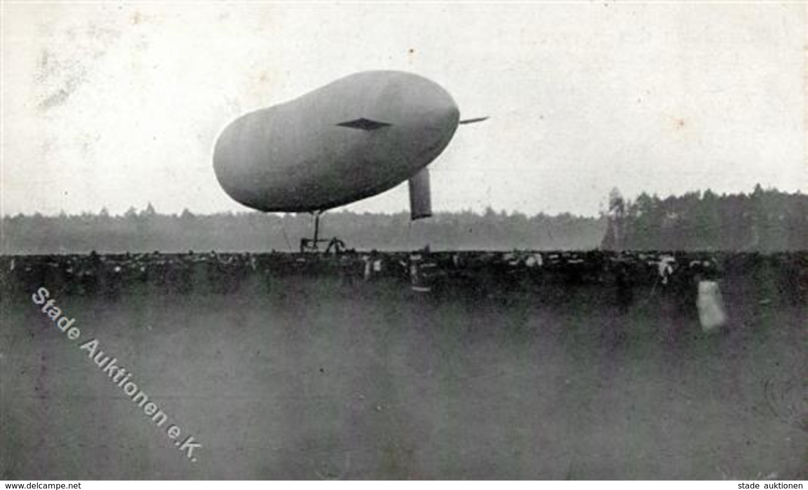 Parseval Landung  Foto AK I-II (fleckig) - Airships