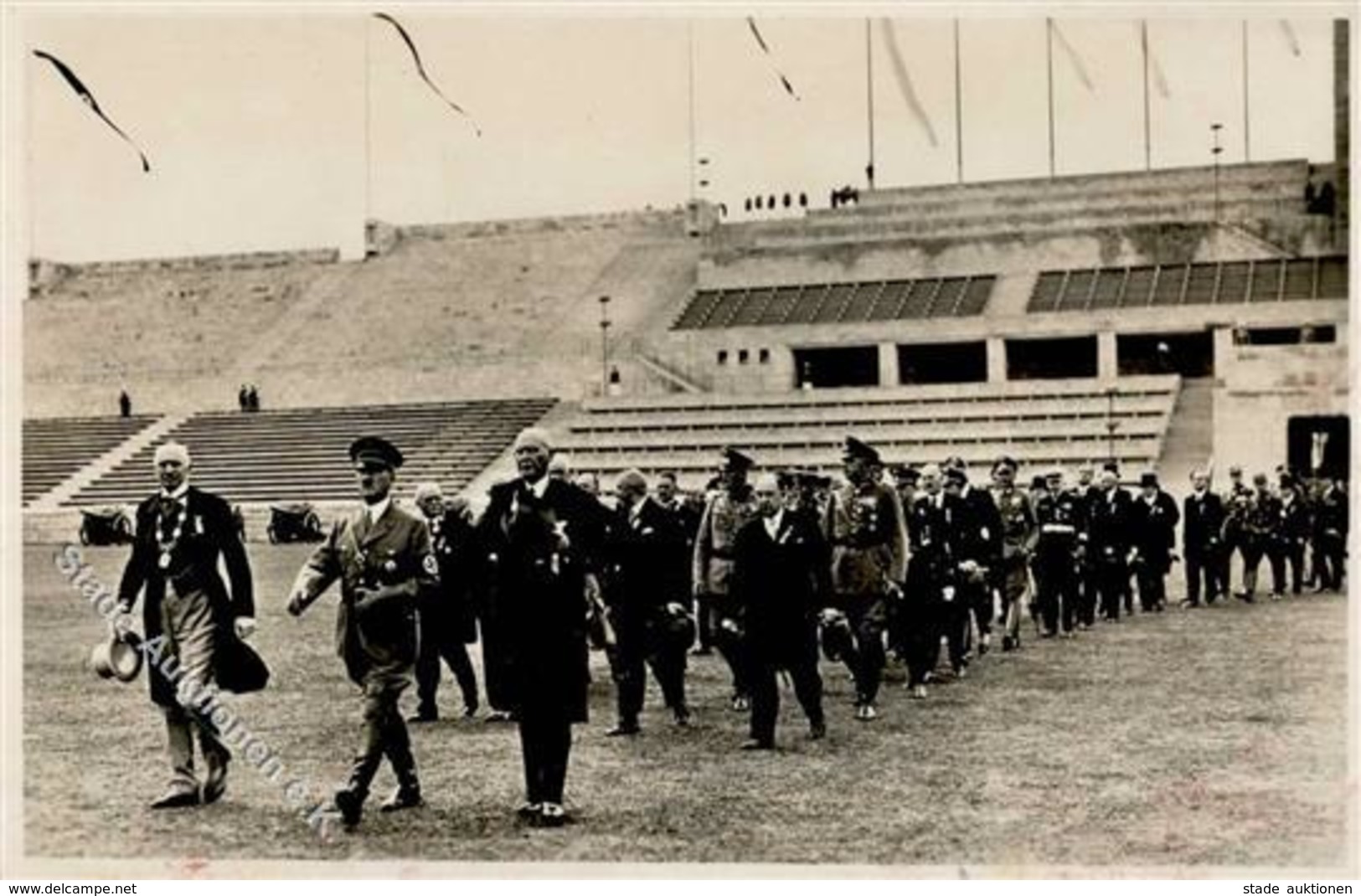 BERLIN OLYMPIA 1936 - Nr. 19 -Hitler Trifft Zur Eröffnung Im Stadion Ein I - Olympic Games