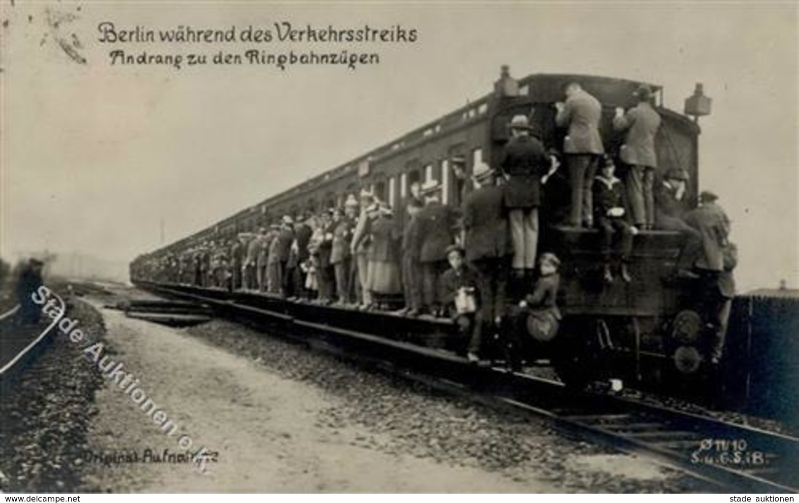 Berlin (1000) Eisenbahn Verkehrsstreik Andrang Zu Den Ringbahnzügen  Foto AK I-II Chemin De Fer - War 1914-18