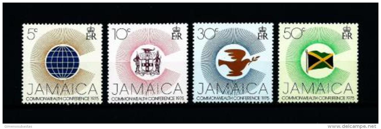 Jamaica  N&ordm; Yvert  402/5  En Nuevo - Jamaica (1962-...)