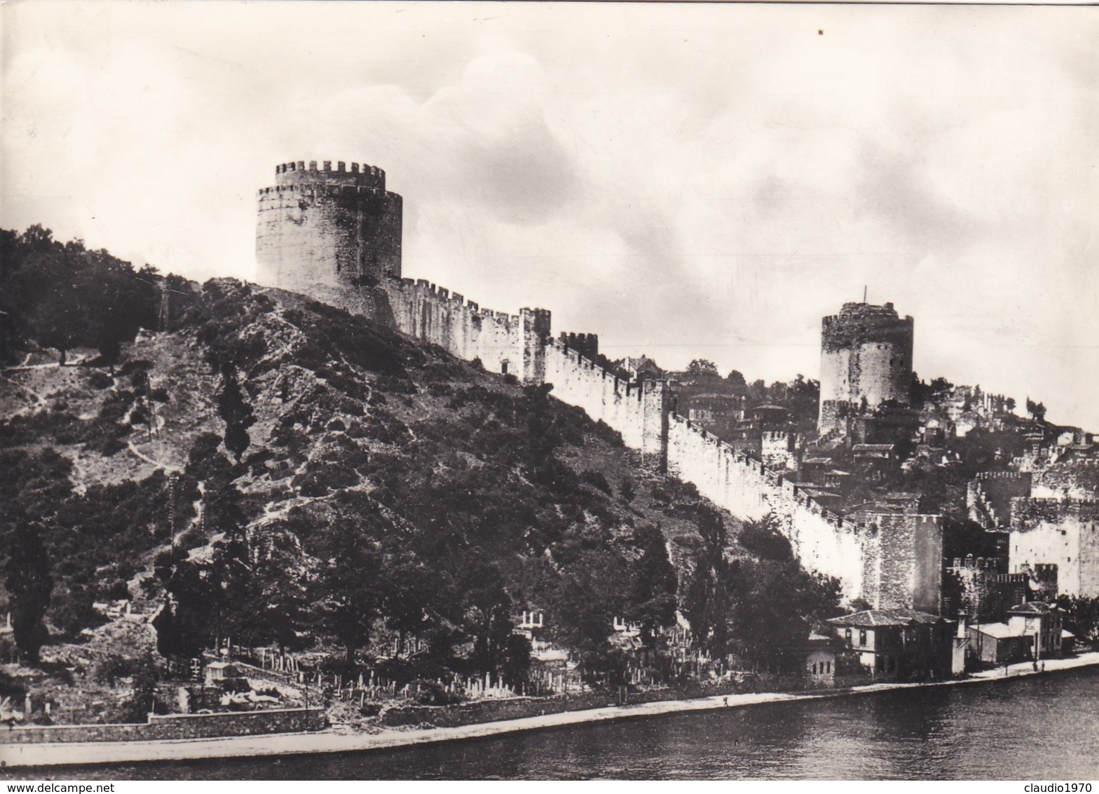 CARTOLINA - POSTCARD - TURCHIA - LE BOSPHORE - ROUMELI HISSAR - Turchia