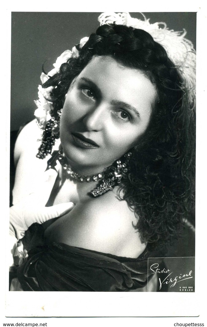 Photo  Argentique - Actrice  Marie  BELL ( Née  à Bègles ) -  Photo  France  Hebdo   ( Format 11 X 17 Cm ) - Célébrités