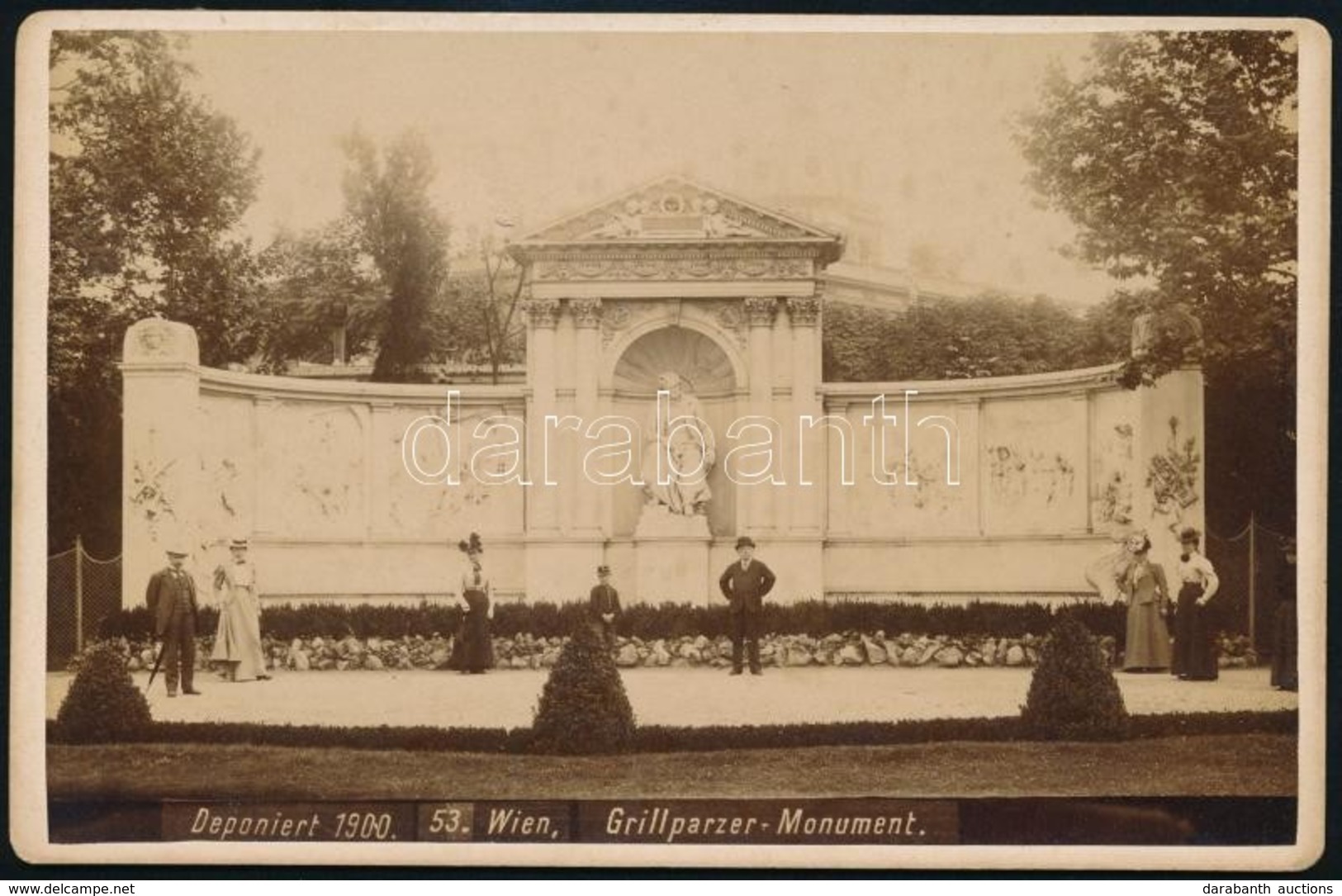 1900 Bécs, Grillparzer Emlékm?, Kartonra Kasírozva, 10x16 Cm / Wien, Grillparzer Monument, 10x16 Cm - Altri & Non Classificati