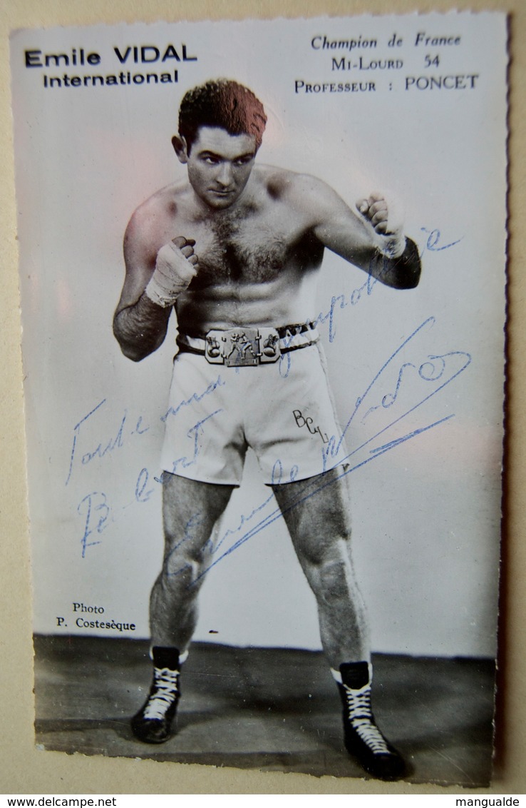 Carte-photo   Emile VIDAL  International. Champion De France Mi-Lourd 54 - Boxe