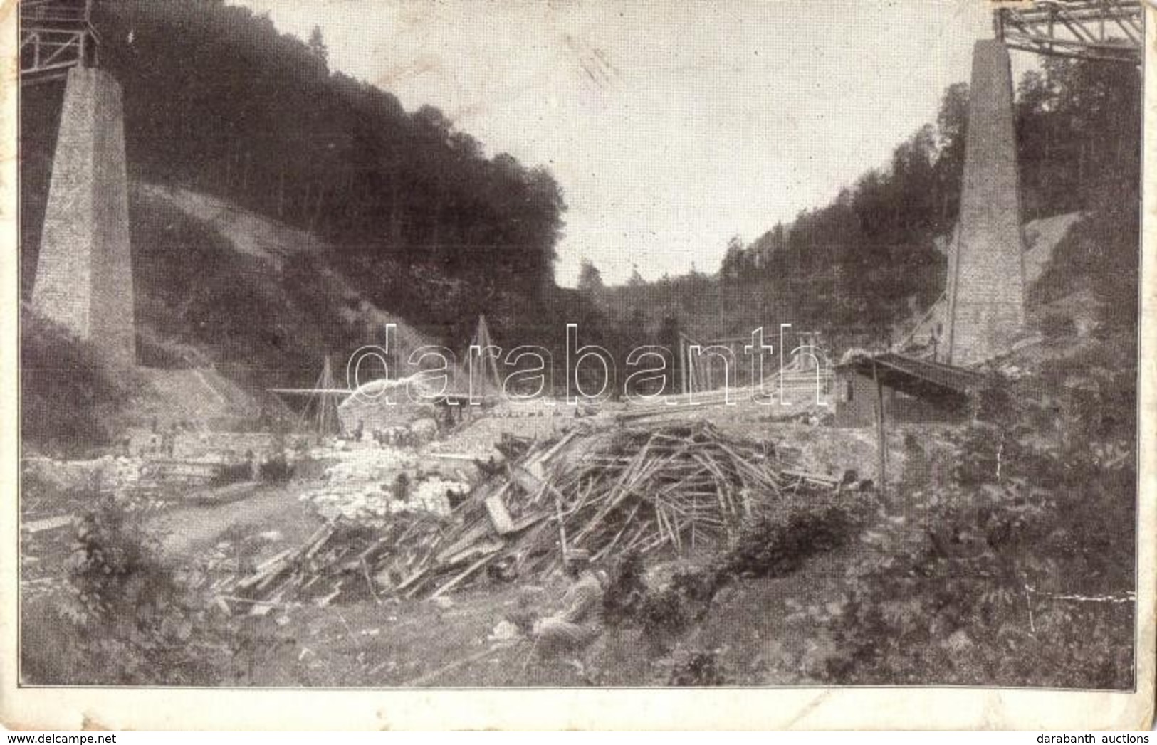 * T3 Csorbadomb, Cserbin, Shcherbyn; Karpathen Des Uzsokerpasses. Gesprengte Brücke / Felrobbantott Vasúti Viadukt, Híd  - Unclassified