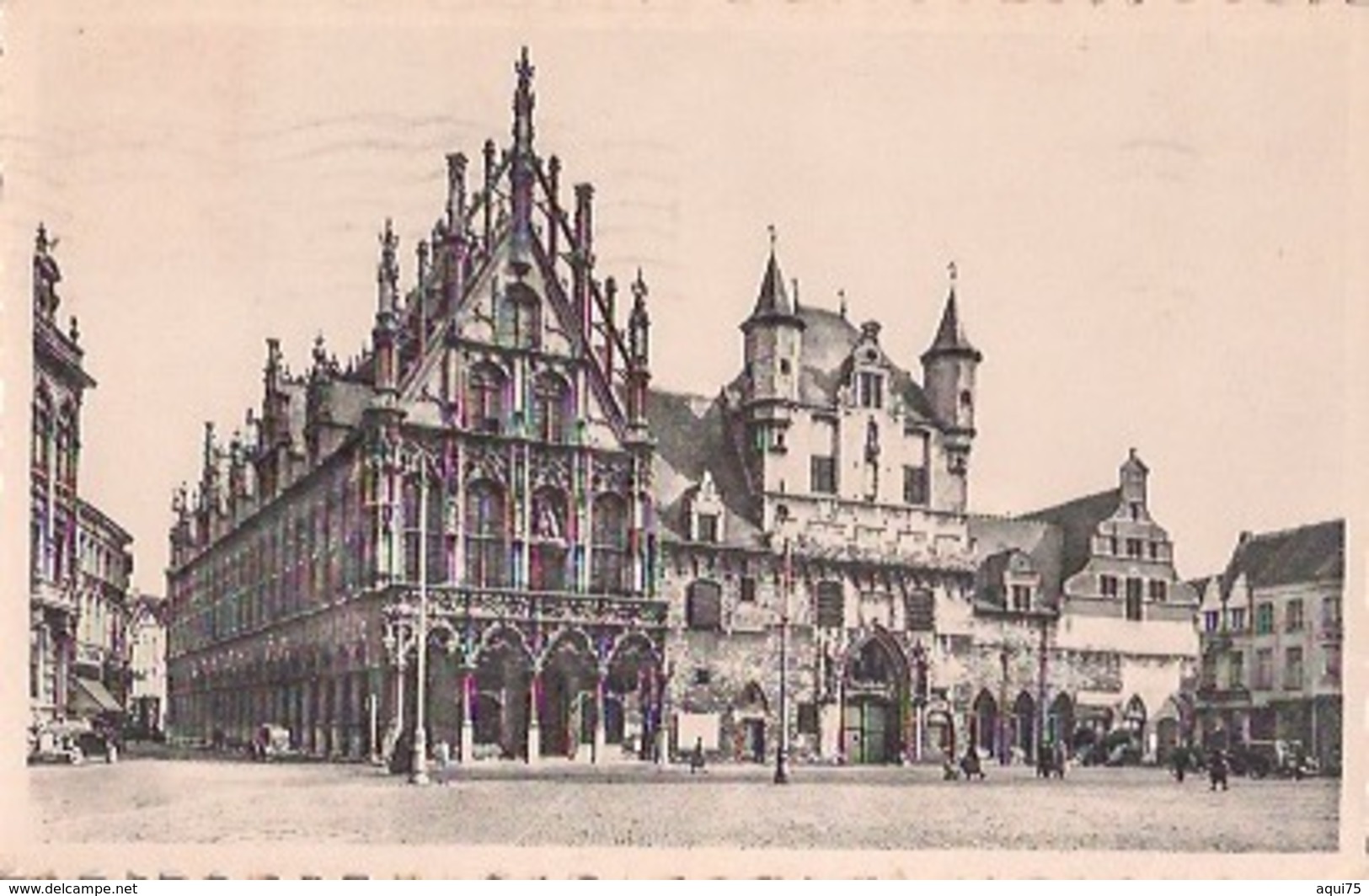 MÂLINES    Hôtel De Ville Et Ancienne Halle Aux Draps - Machelen
