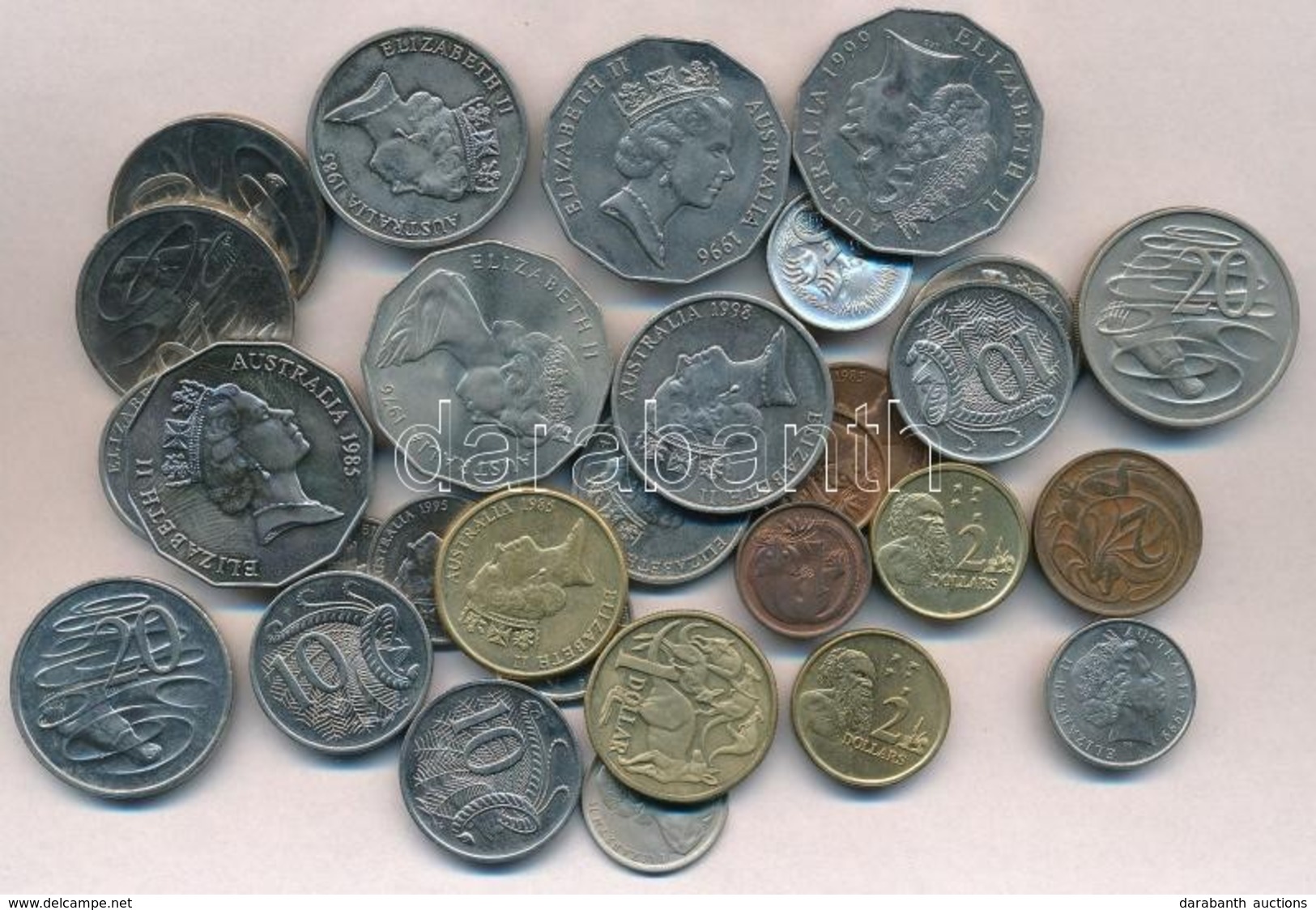 Ausztrália 1966-2001. 1c-2$ Vegyes Forgalmi érme Tétel (32xklf) T:2
Australia 1966-2001. 1 Cent - 2 Dollars Mixed Circul - Non Classés