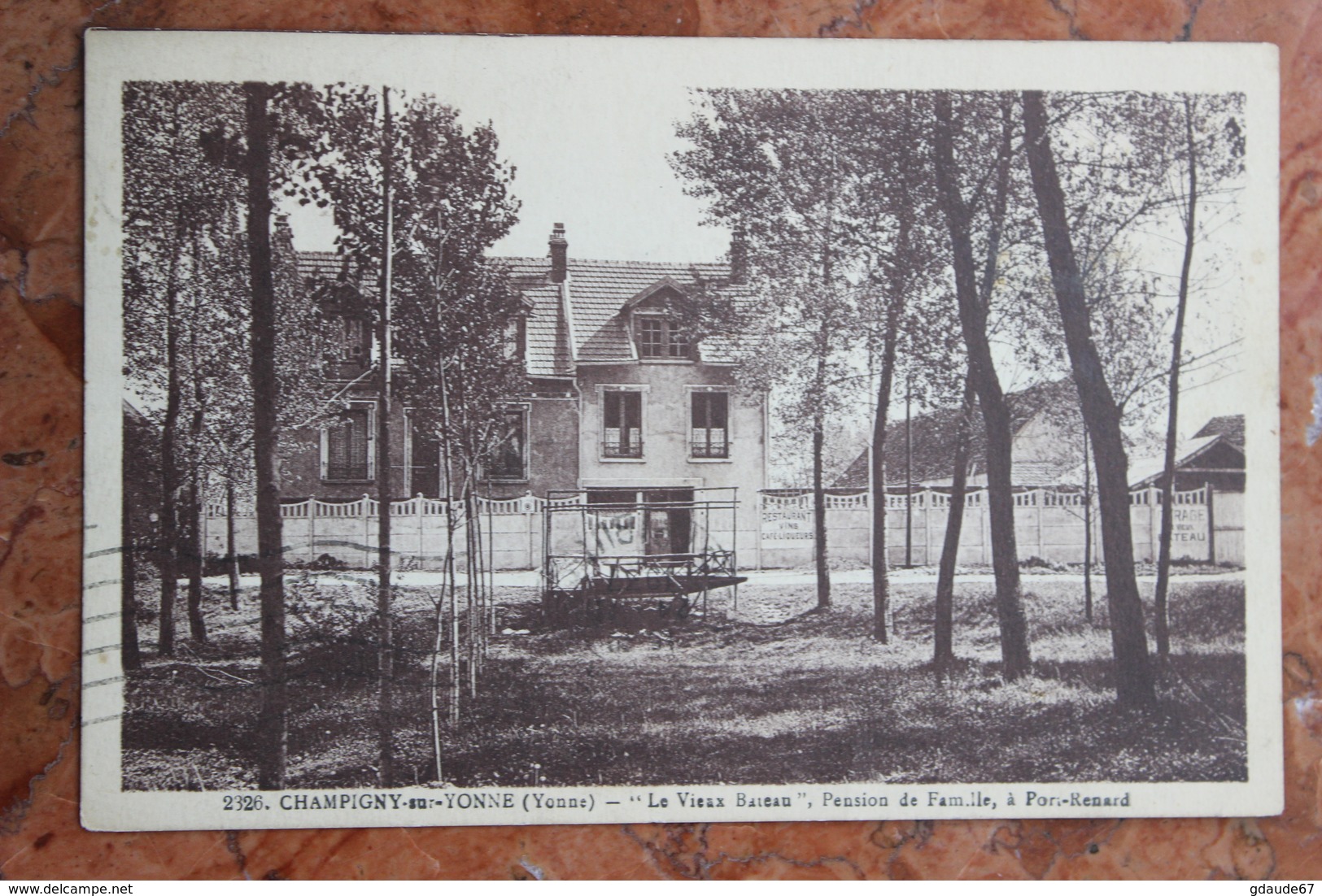 CHAMPIGNY SUR YONNE (89) - "LE VIEUX BATEAU", PENSION DE FAMILLE, A PORT-RENARD - Champigny