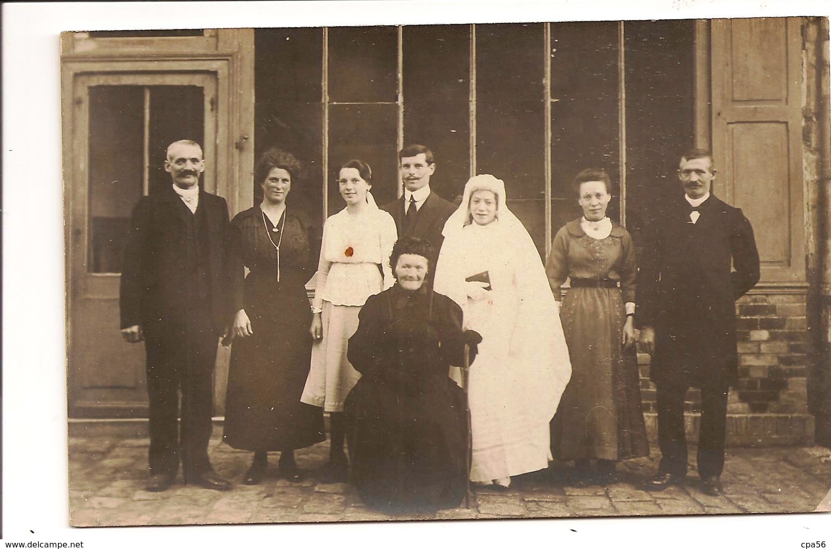 CARTE PHOTO Vers 1920 - Communion - Communiante - Communion