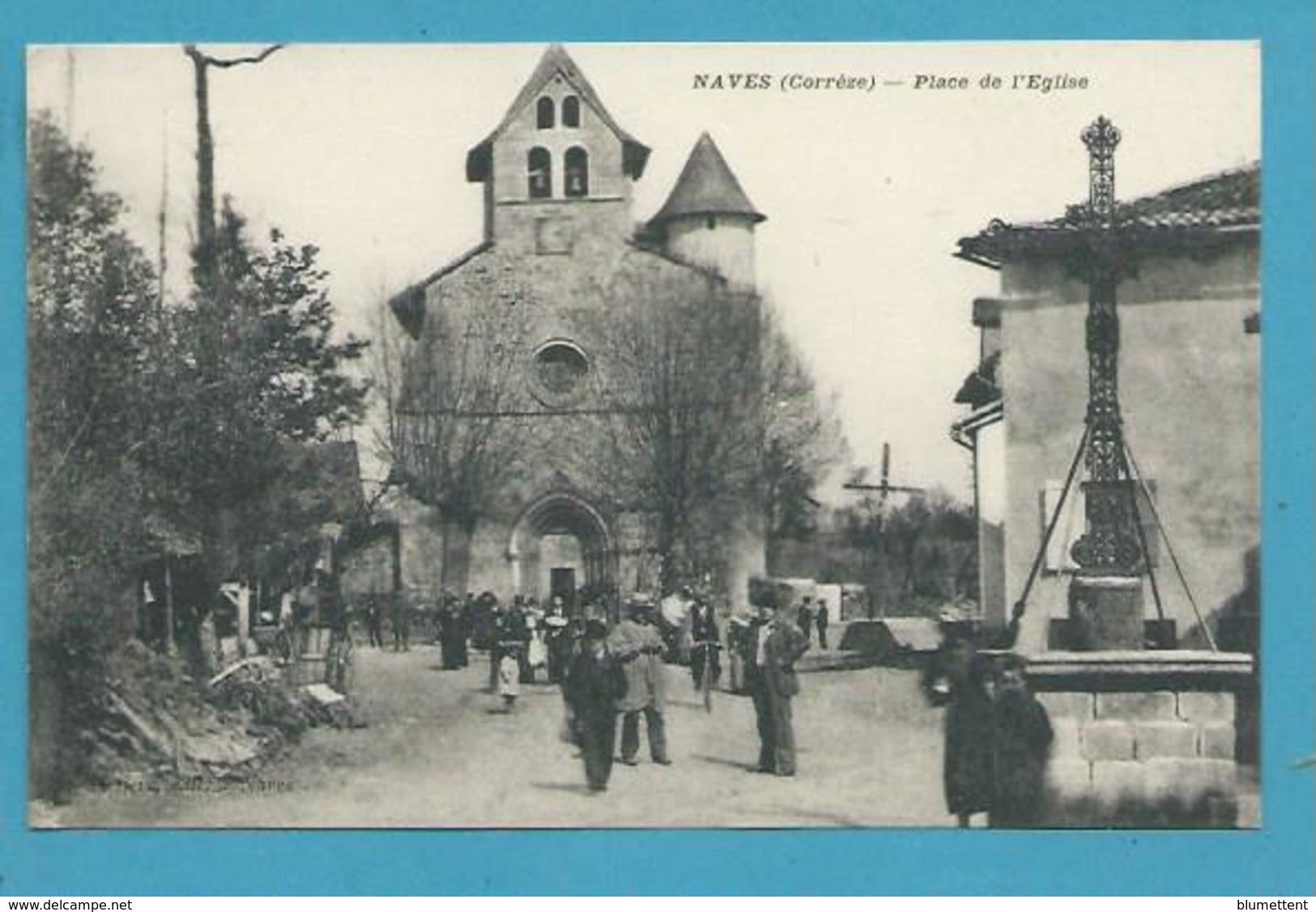 CPA Place De L'Eglise NAVES 19 - Other & Unclassified