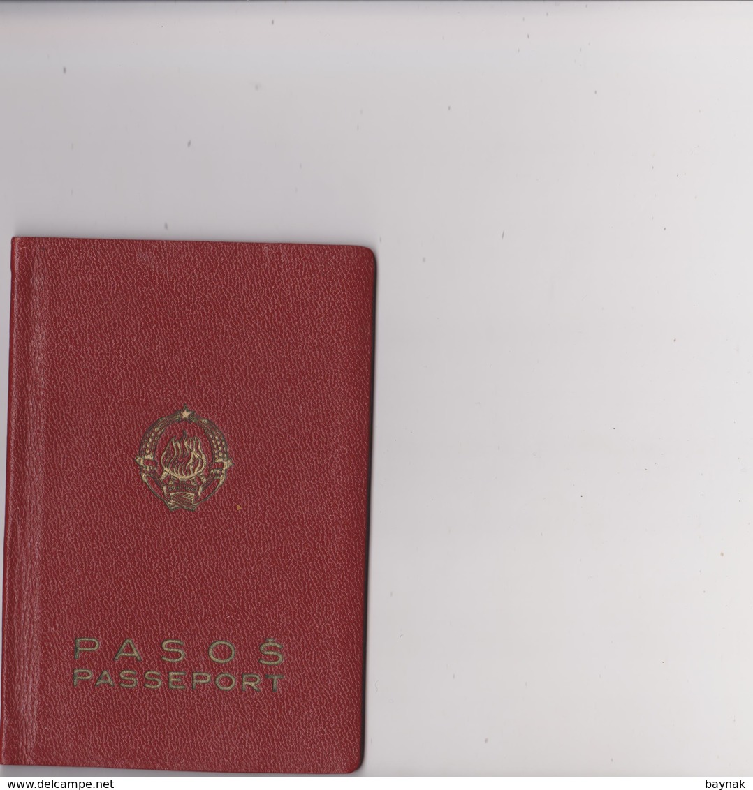 FNR11  -  F. N. R. YUGOSLAVIA  --  PASSPORT --  1962  --  LADY PHOTO  --  2 X VISA  ITALIA, FRANCE  /  WITH TAX STAMP - Historische Dokumente