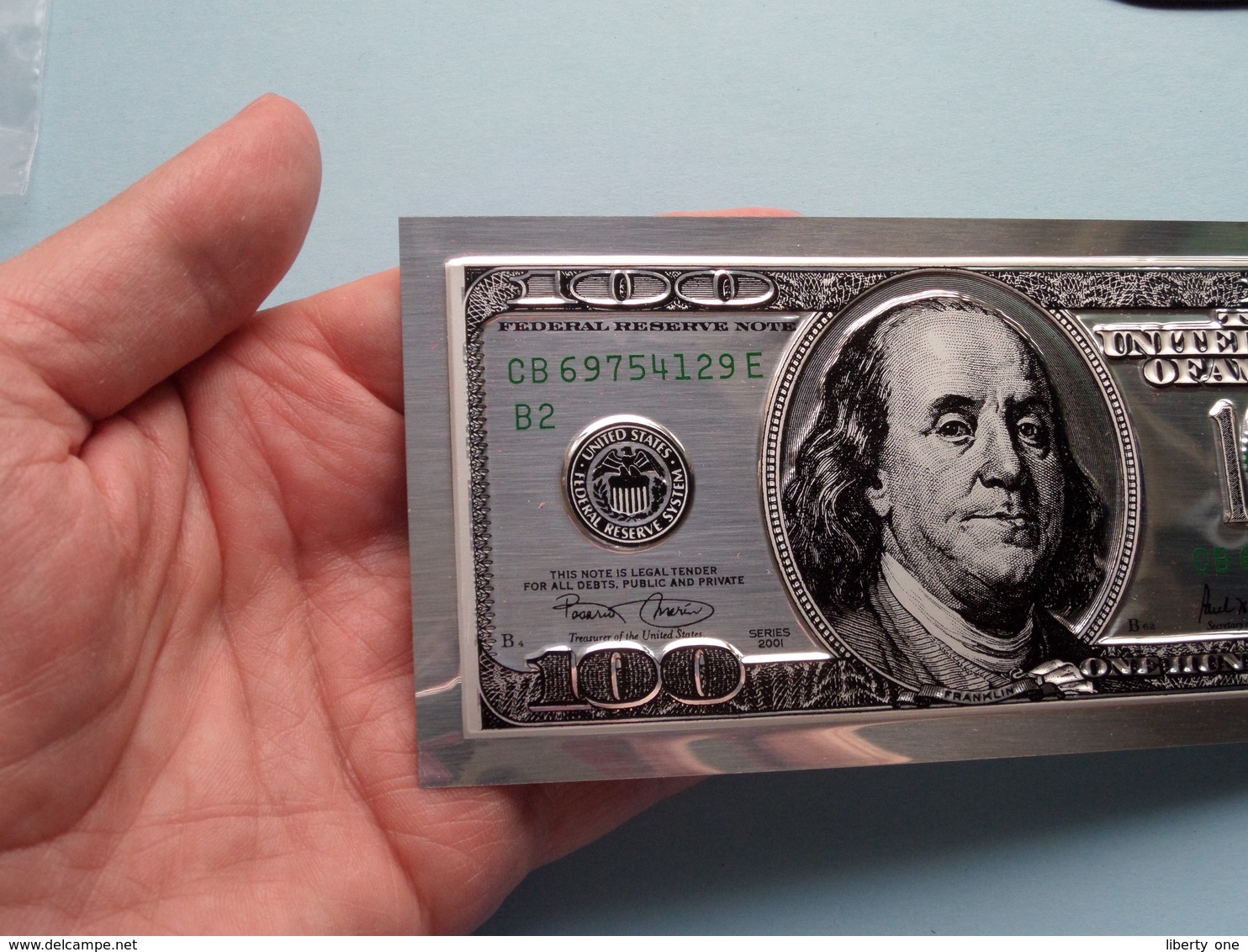 Silver Plated ONE HUNDRED DOLLARS ( Series 2001 ) CB 69754129 E - B2 ( Please Identify ) ! - Unidentified