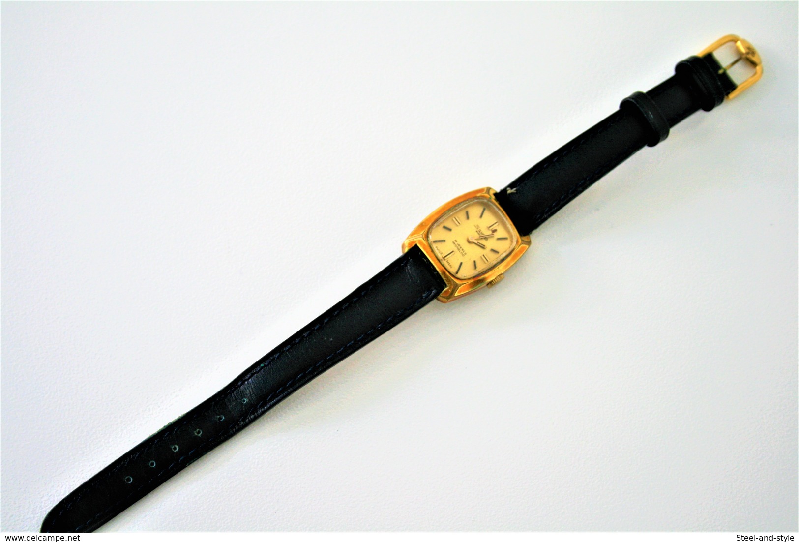 Watches : SILVANA GOLD PLATED LADIES HAND WIND LIC BAND - Original - 1960's - Running - Excelent Condition - Orologi Moderni