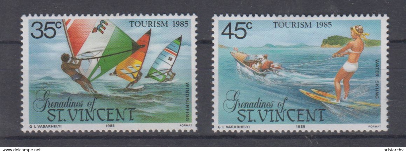 GRENADINES ST VINCENT 1985 WINDSURFING WATER SKIING - Ski Nautique