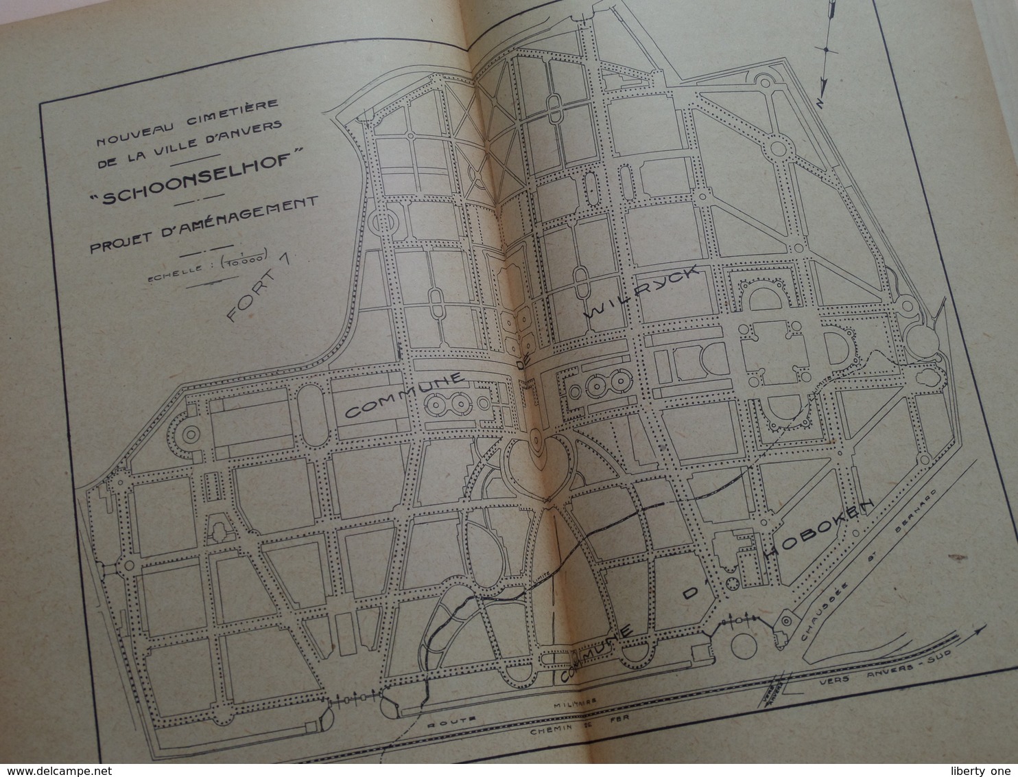 ENVIRONS d'ANVERS - 65 Promenades pédestres avec 14 cartes - Vol 1 Touring Club ( D. Van Keerberghen ) 311 Pag. !