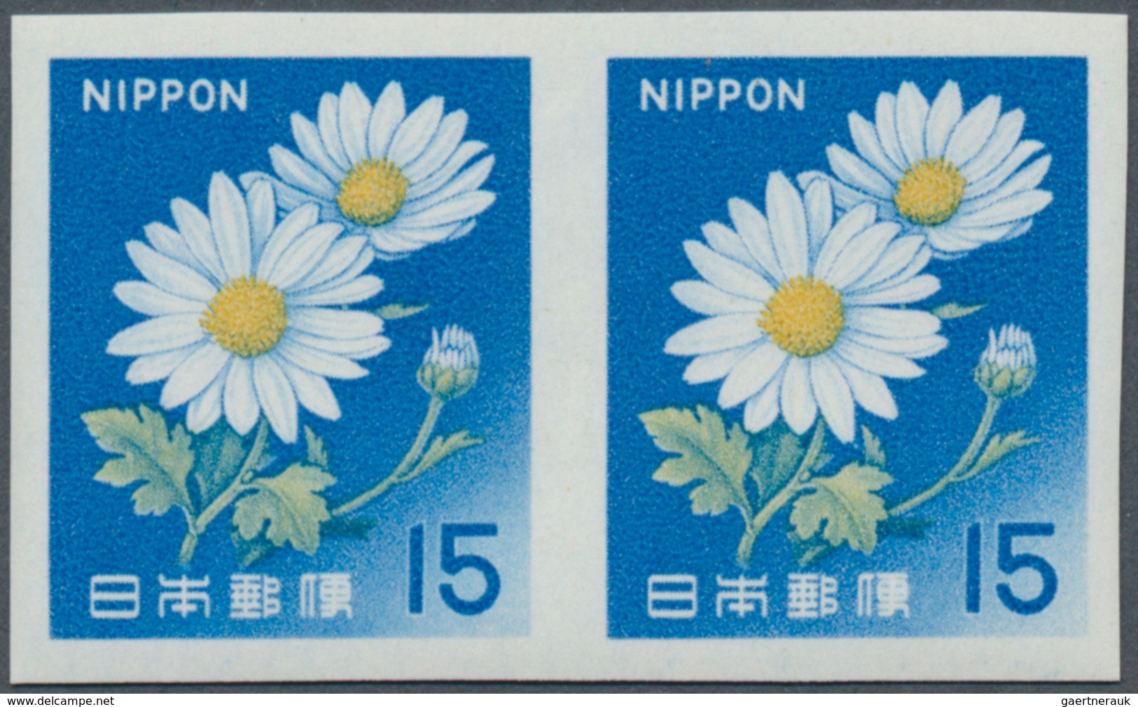 09005 Japan: 1966, Chrysanthemum 15 Y. Blue Numeral, A Horizontal Pair, Imperforated, Mint Never Hinged MN - Autres & Non Classés