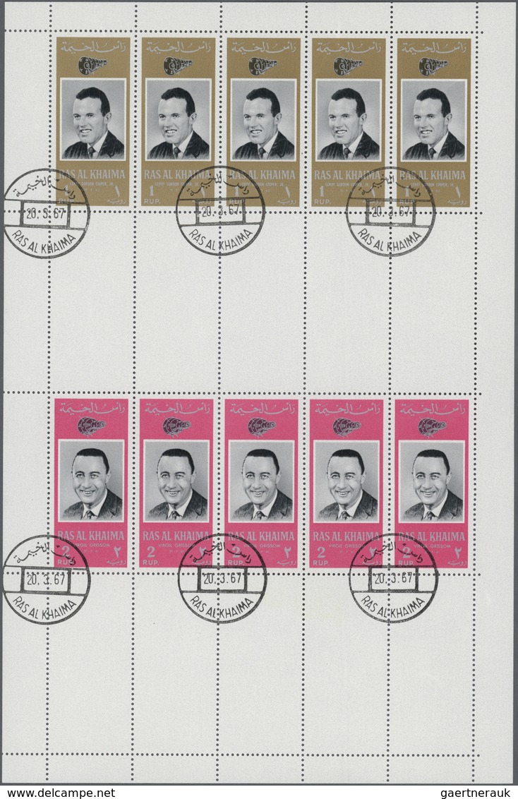 09646 Ras al Khaima: 1966, American Astronauts, perforated issue, four complete se-tenant gutter sheets (c