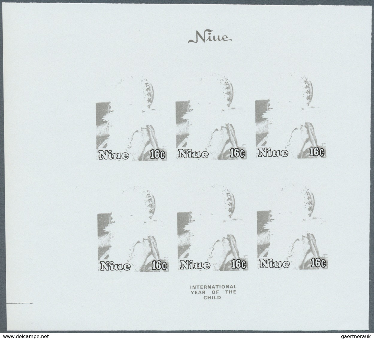 10319 Thematik: Kinder / children: 1979, NIUE: International Year of Child complete set of four values wit