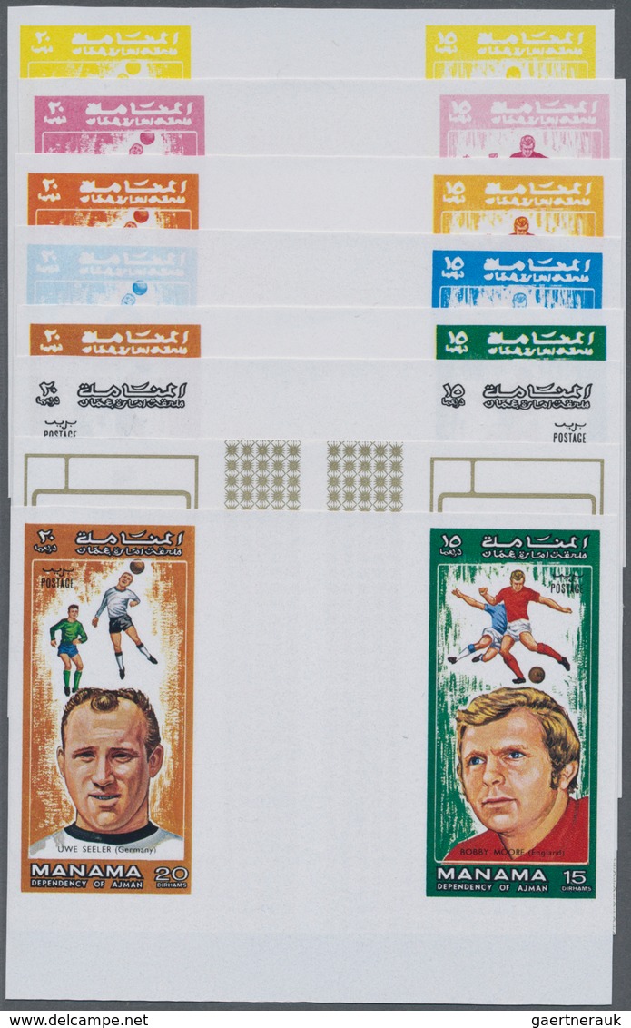 10949 Thematik: Sport-Fußball / Sport-soccer, Football: 1972, AJMAN-MANAMA: Famous Football Payers Complet - Autres & Non Classés