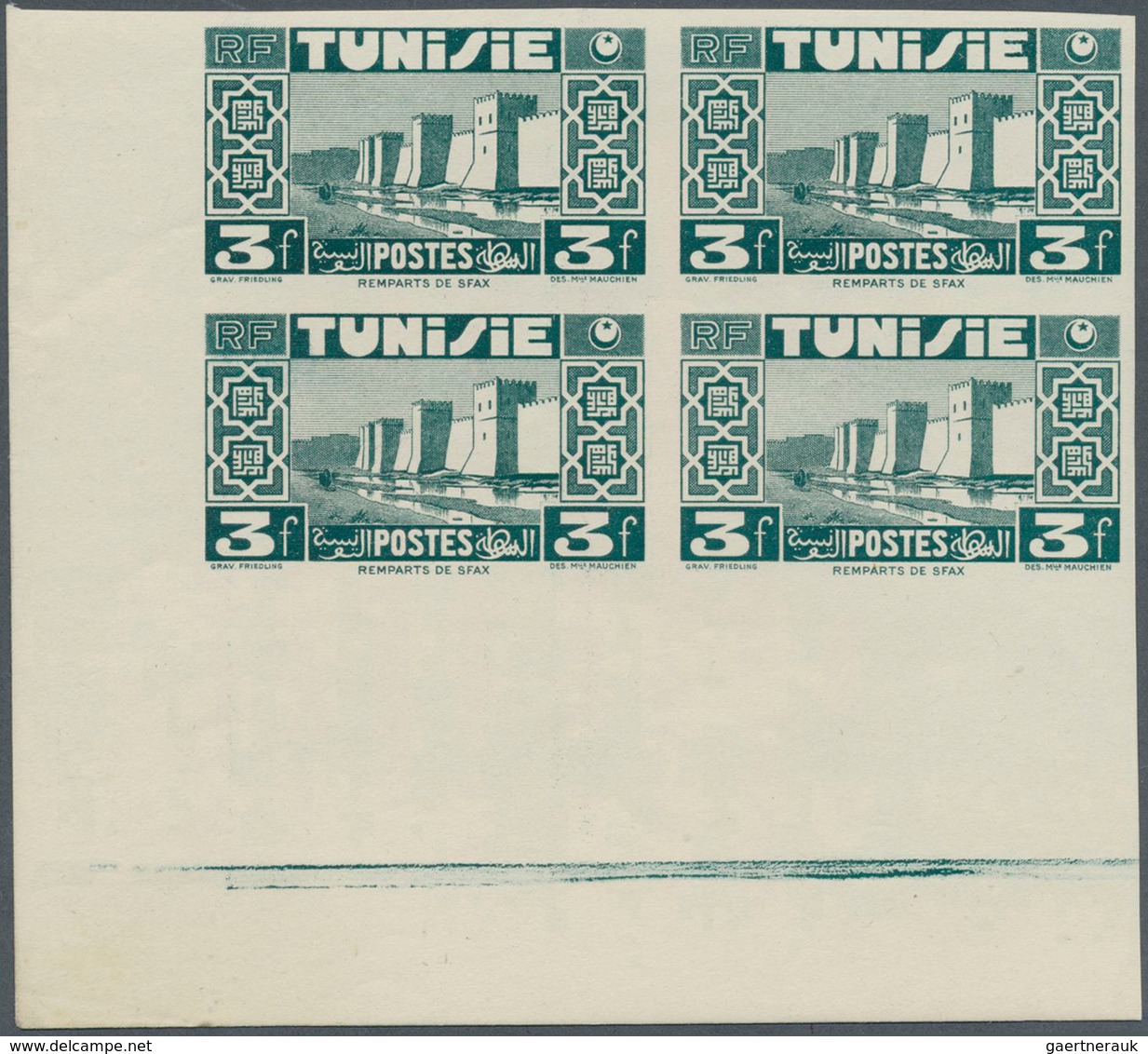 12585 Tunesien: 1945. Complete Set "Pour Nos Combattants" (4 Values) In IMPERFORATE CORNER BLOCKS Of 4 WIT - Tunesien (1956-...)