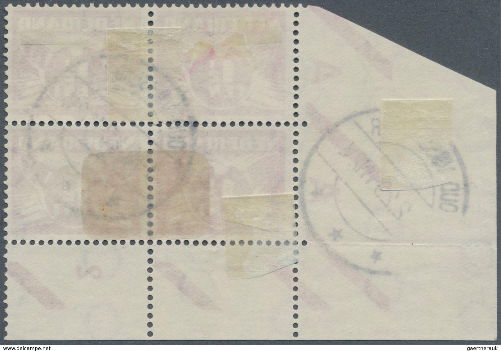 15249 Niederlande: 1926, 1 1/2 C Red-violet, Corner Block Of 4, One Stamp With Variety "CEN Instead Of CEN - Briefe U. Dokumente