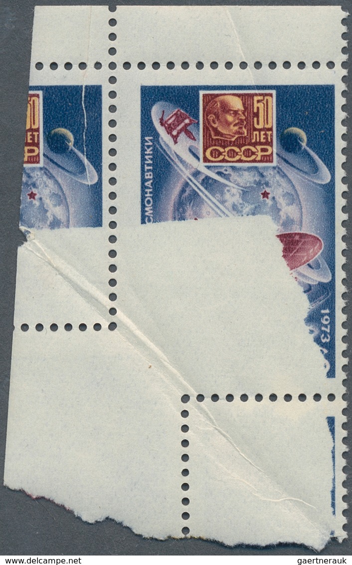 16231 Sowjetunion: 1973, Day Of The Komsonauts 6 K., Due To A Foldover, With Partly Printing On Front And - Lettres & Documents