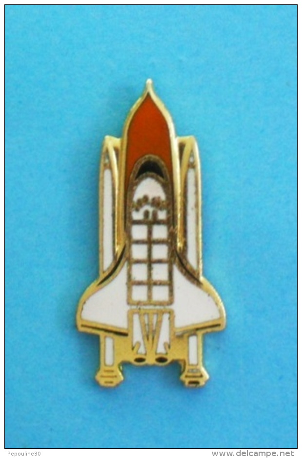 1 PIN'S //   ** NAVETTE SPATIALE / DISCOVERY ** - Space