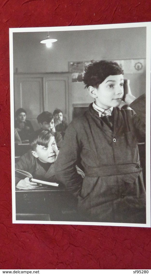 ROBERT DOISNEAU L'ENTRAIDE SCOLAIRE 1945 - Doisneau