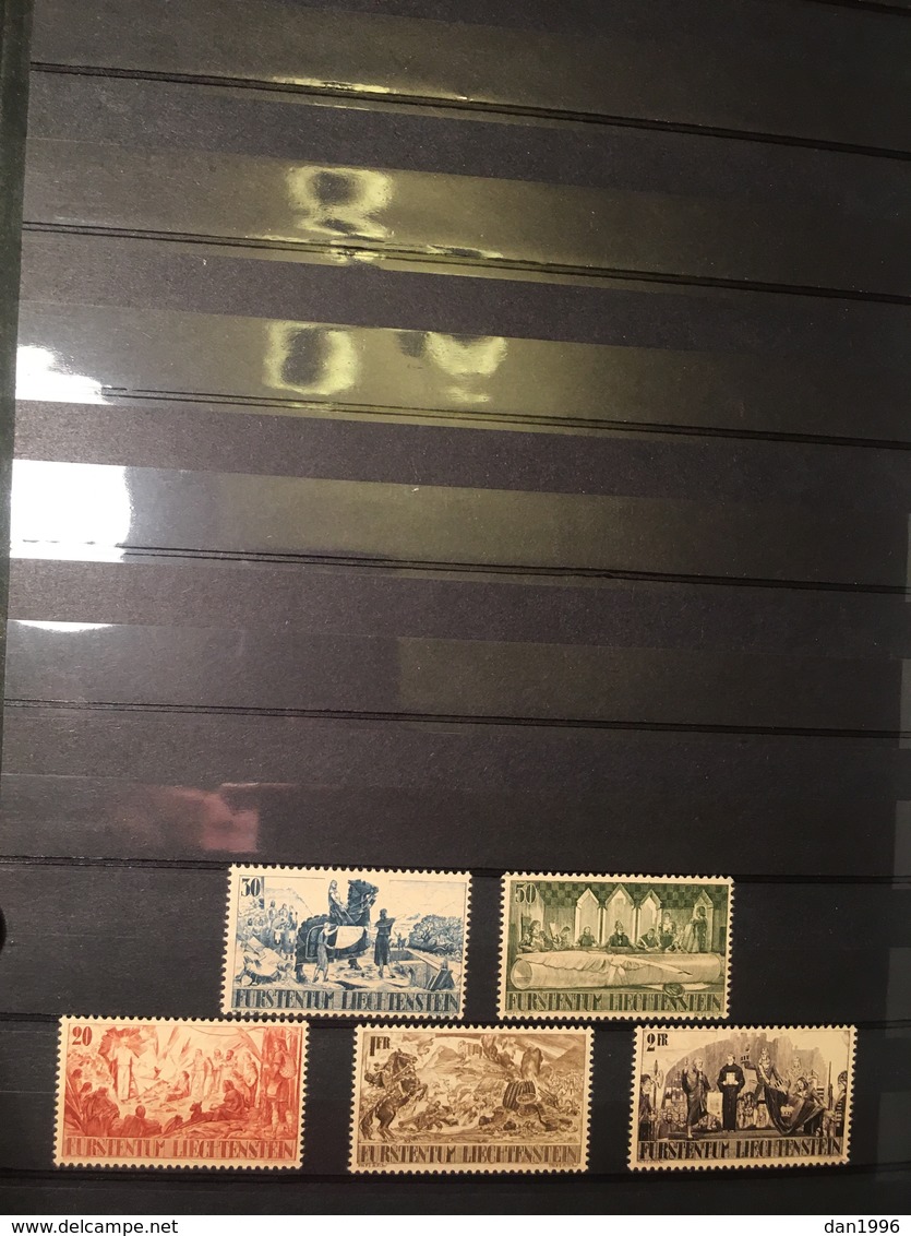 COLLECTION Of Liechtenstein Stamps In 1 Stock Books - Collections