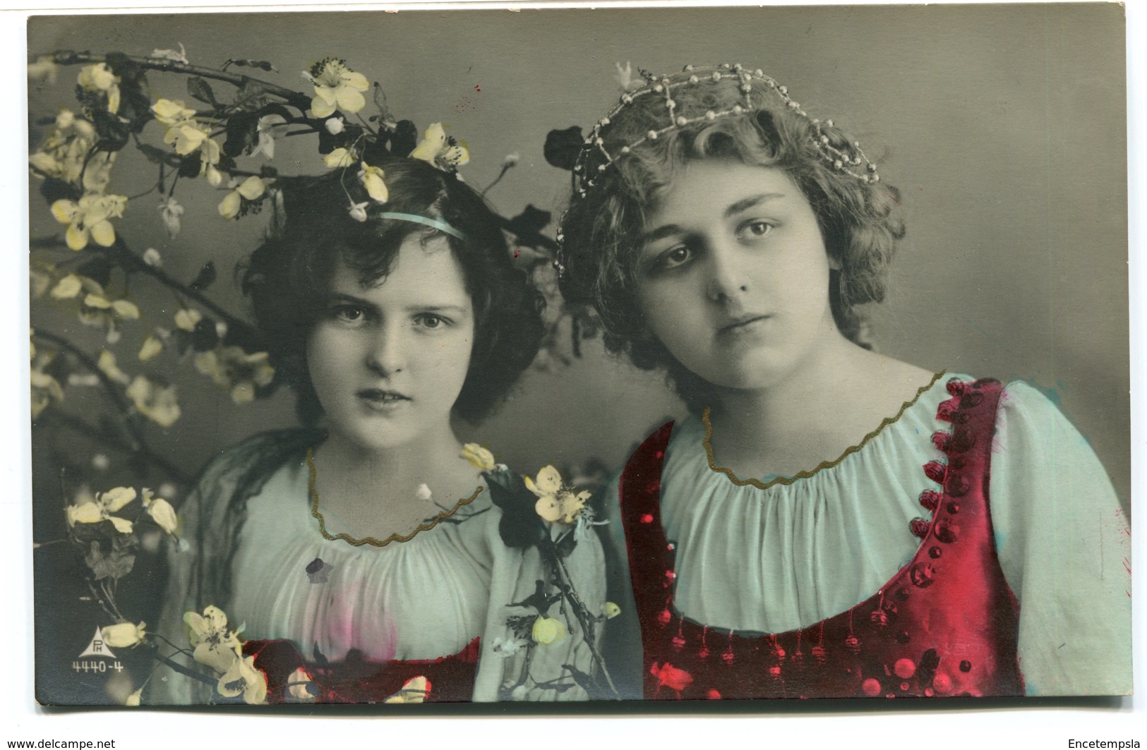 CPA - Carte Postale - Belgique - Fantaisie - Femmes - Fleurs - 1908 (CP2980) - Women
