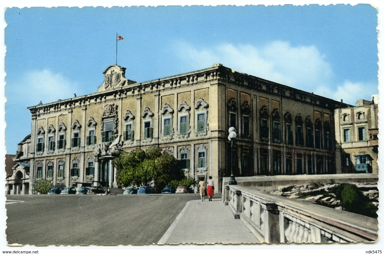 MALTA : VALLETTA - AUBERGE DE CASTILLE - Malta