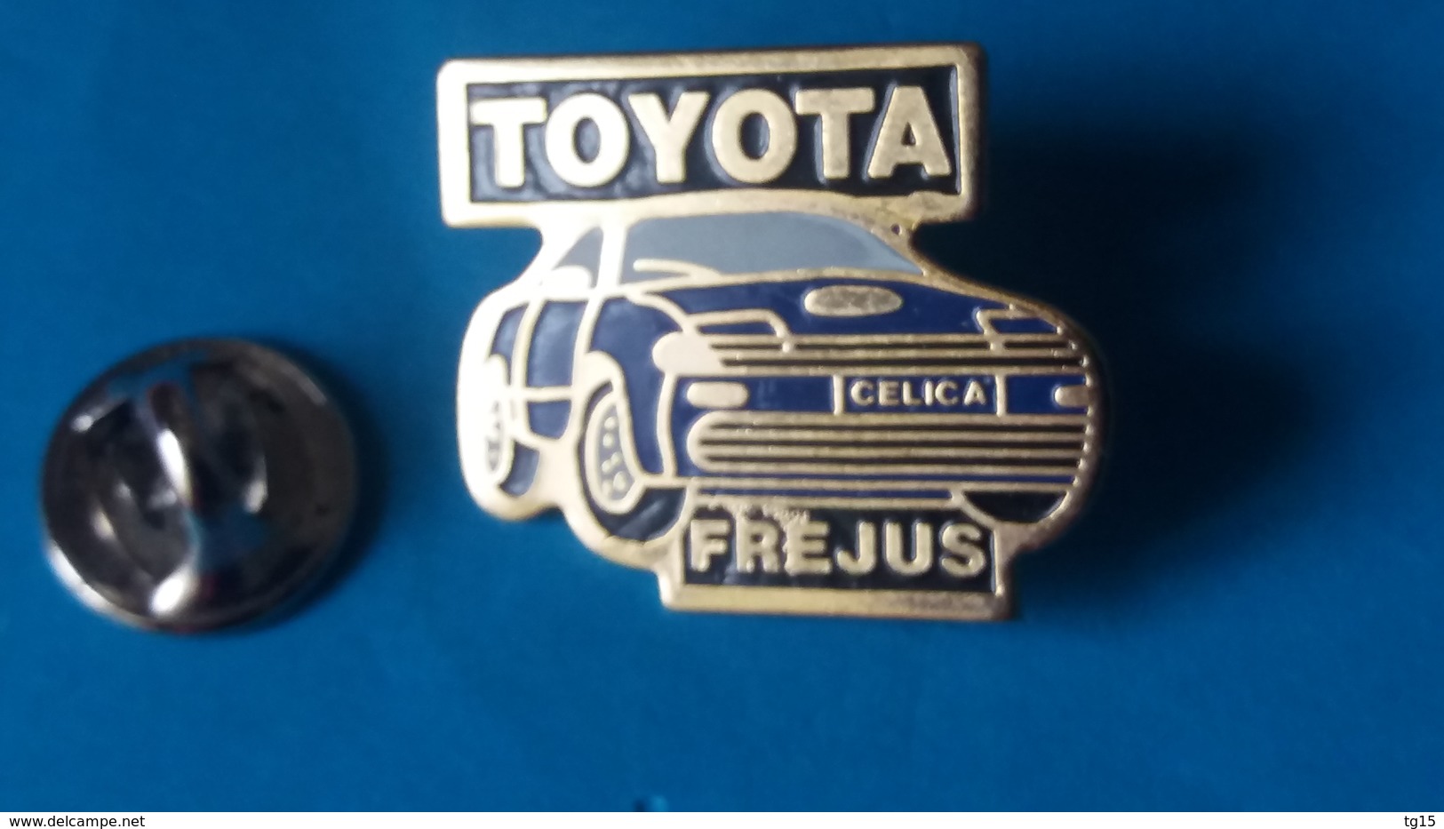 Pin's  TOYOTA  Frejus  Celica - Toyota