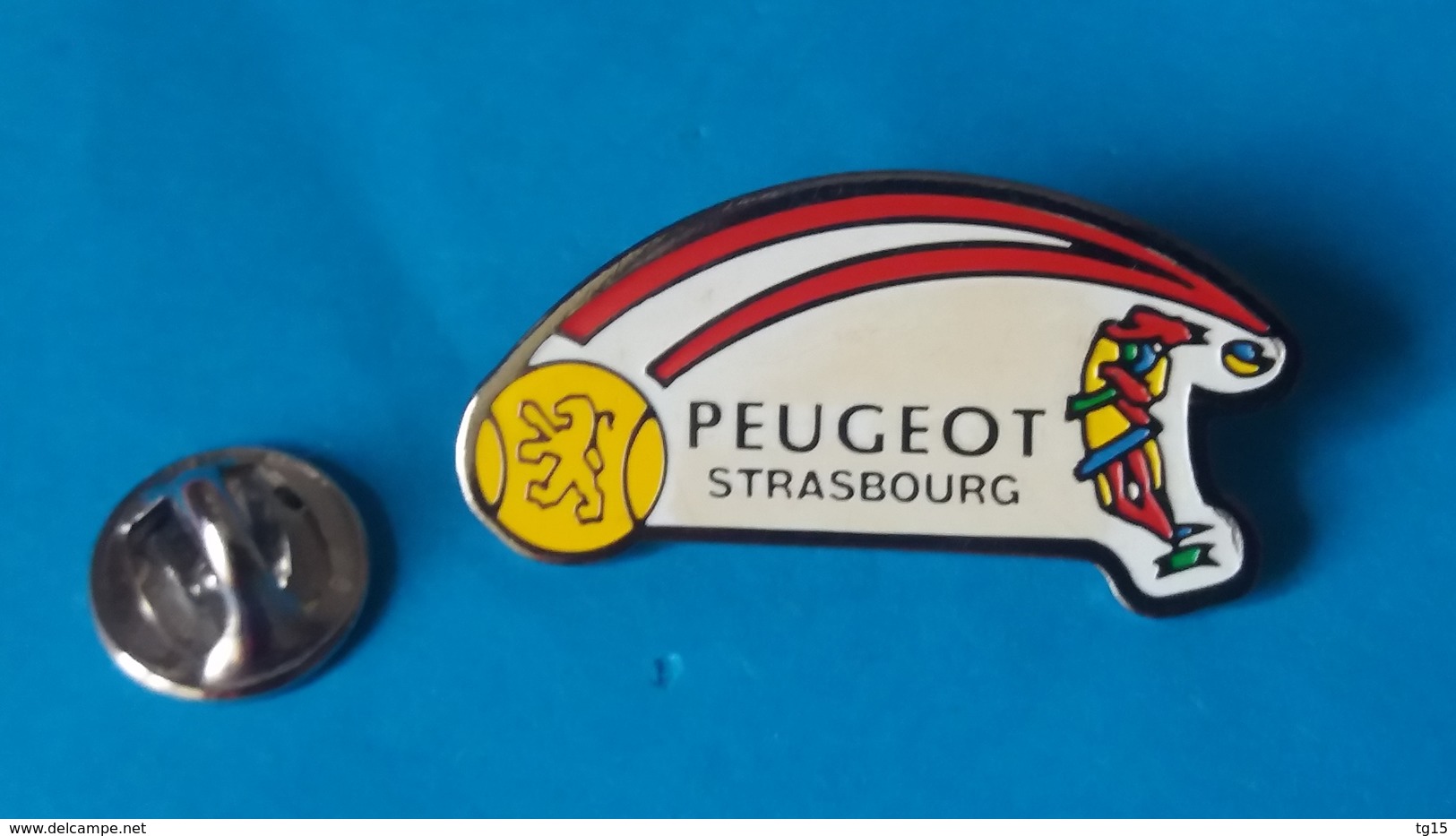 Pin's  PEUGEOT  STRASBOURG - Peugeot