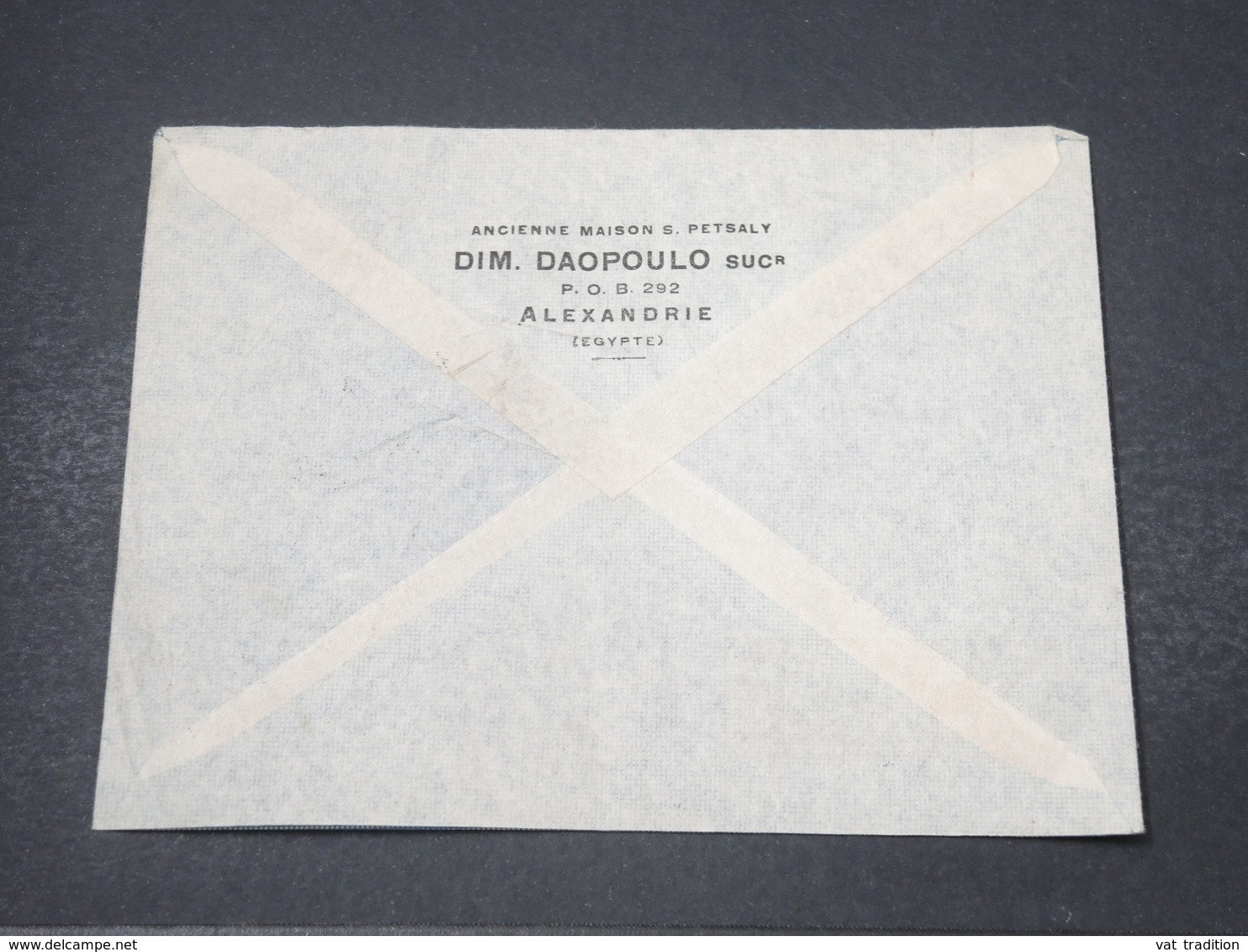 EGYPTE - Enveloppe Commerciale D'Alexandrie Pour Paris En 1960 - L 16786 - Cartas & Documentos