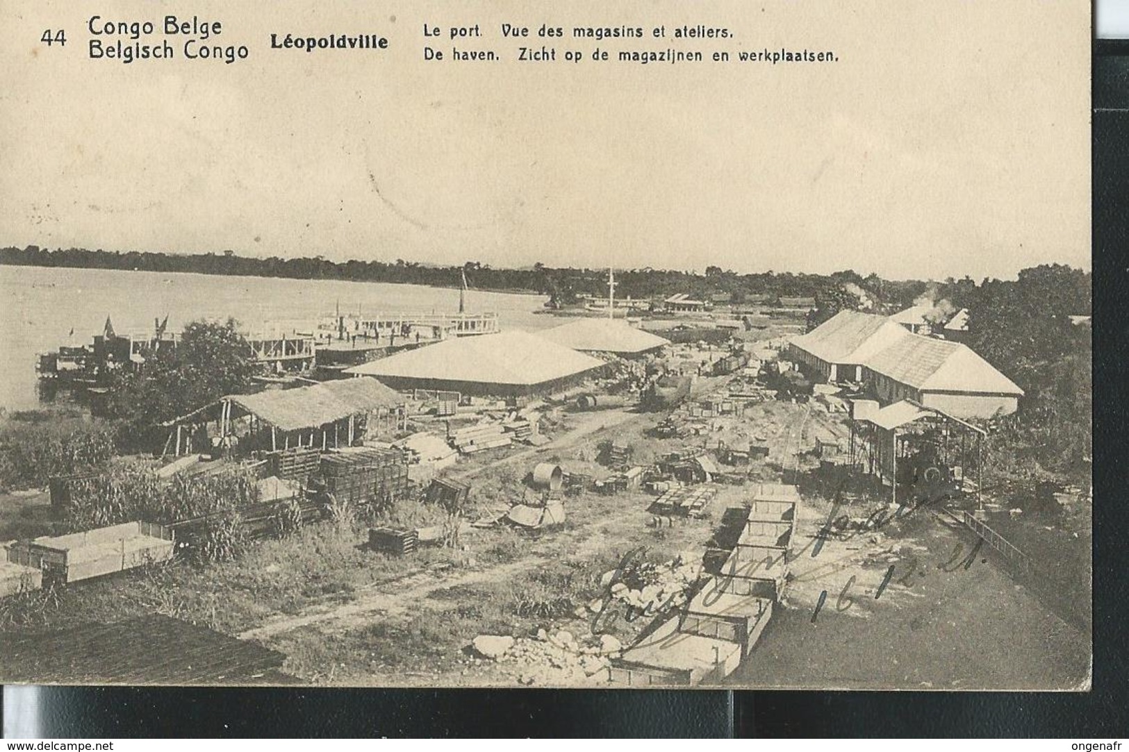 C.  Du Dr. Stibbe 1986  : N° 43 Vue: 44  Léopoldville: Le Port; Vue Des Magasins Et Ateliers - Interi Postali