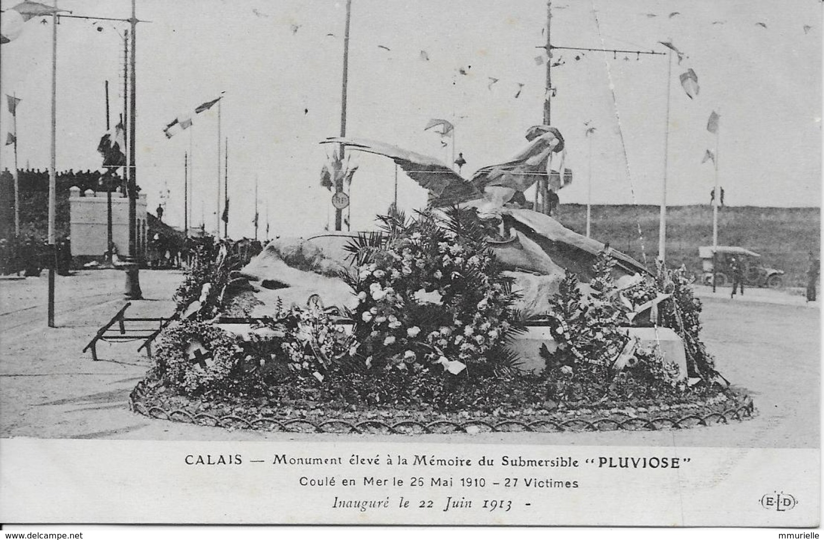 PAS DE CALAIS-CALAIS Monument Elevé A La Mémoire Du Submersible PLUVIOSE-MO - Calais