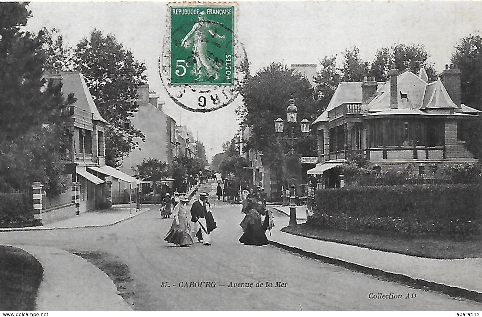 14)  CABOURG  - Avenue De La Mer - Cabourg