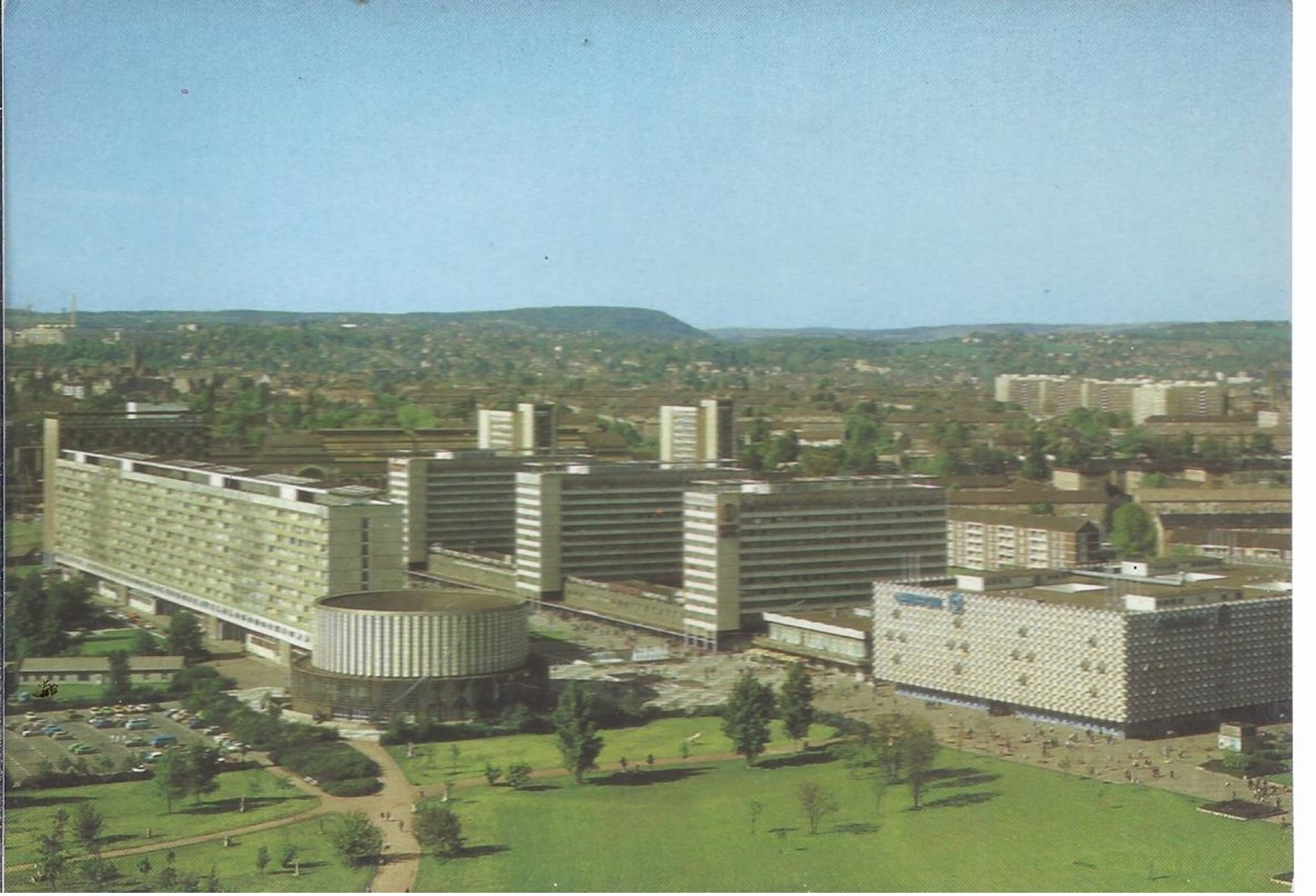 Blick Auf Dresden  Vom Rathausturm  Zur Prager Straße   -  (89599-80) - Dresden